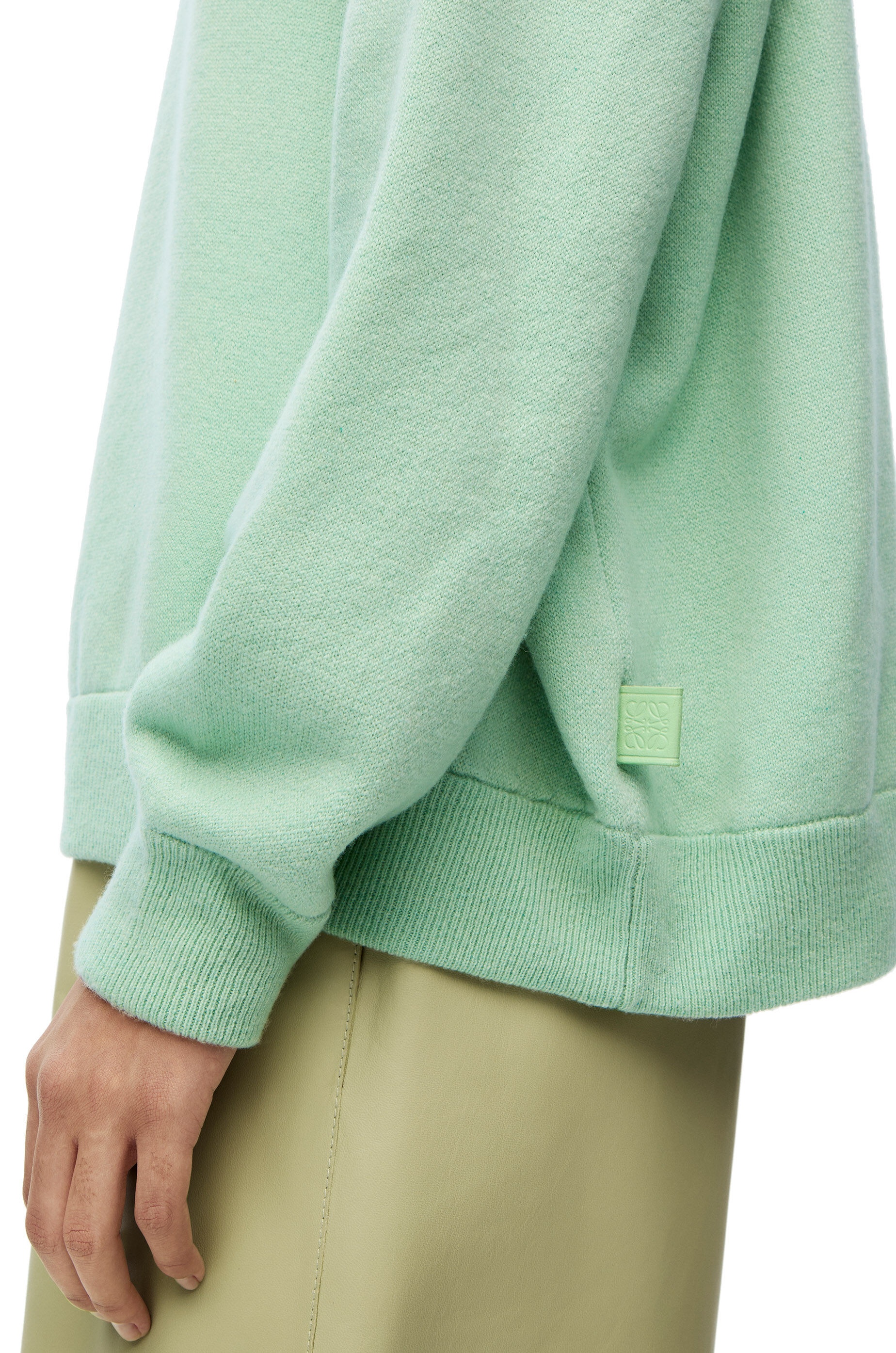 Oversize crew neck sweater in cashmere - 5
