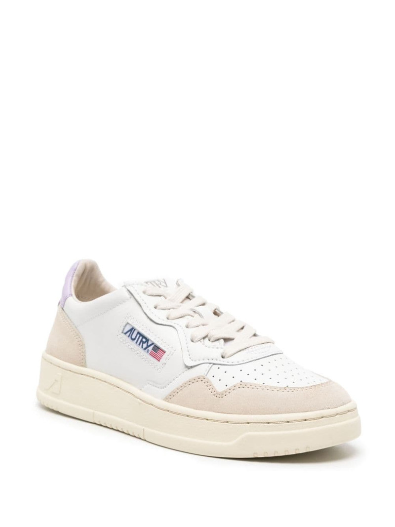 AUTRY Medalist Low sneakers outlook