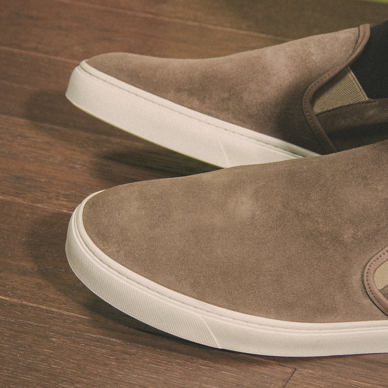 Slip On - Smog Janus Calf Suede - 6