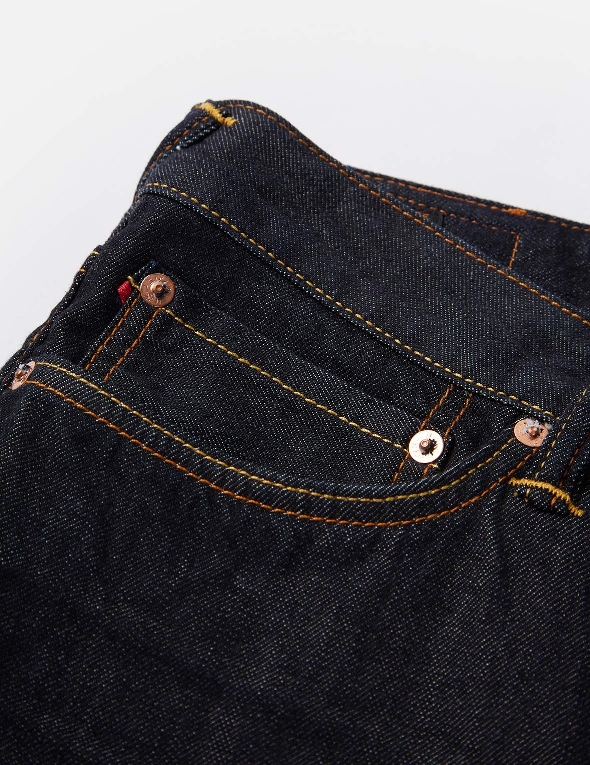 BROCADE SEAGULL APPLIQUÉ DENIM SHORTS - 8
