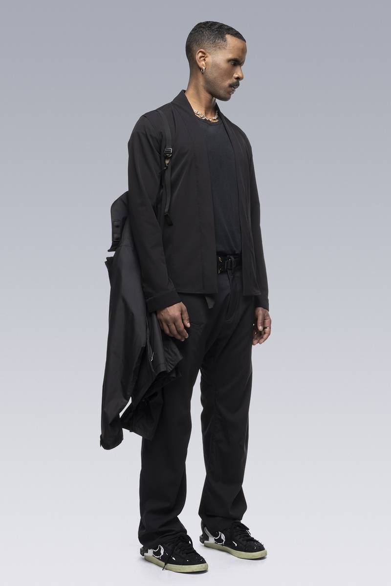 J68-WS 2L Gore-Tex Infinium™ Windstopper® Rider Jacket Black 35