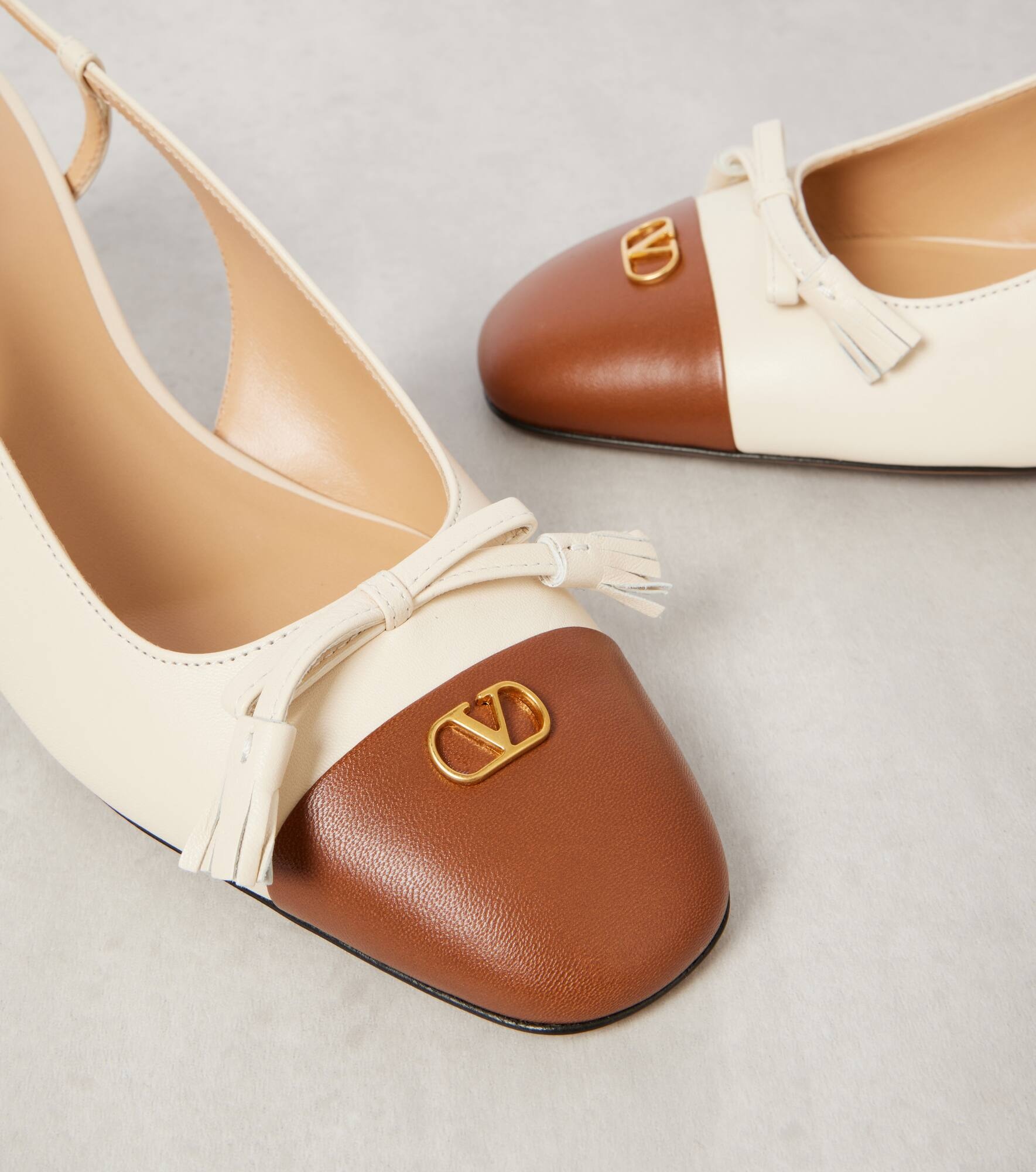 Valet du Roi leather slingback pumps - 5