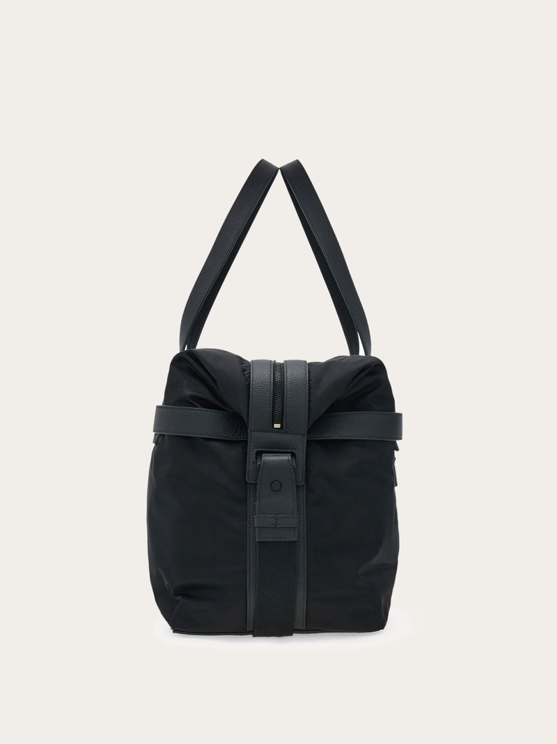 Hug duffle bag 4