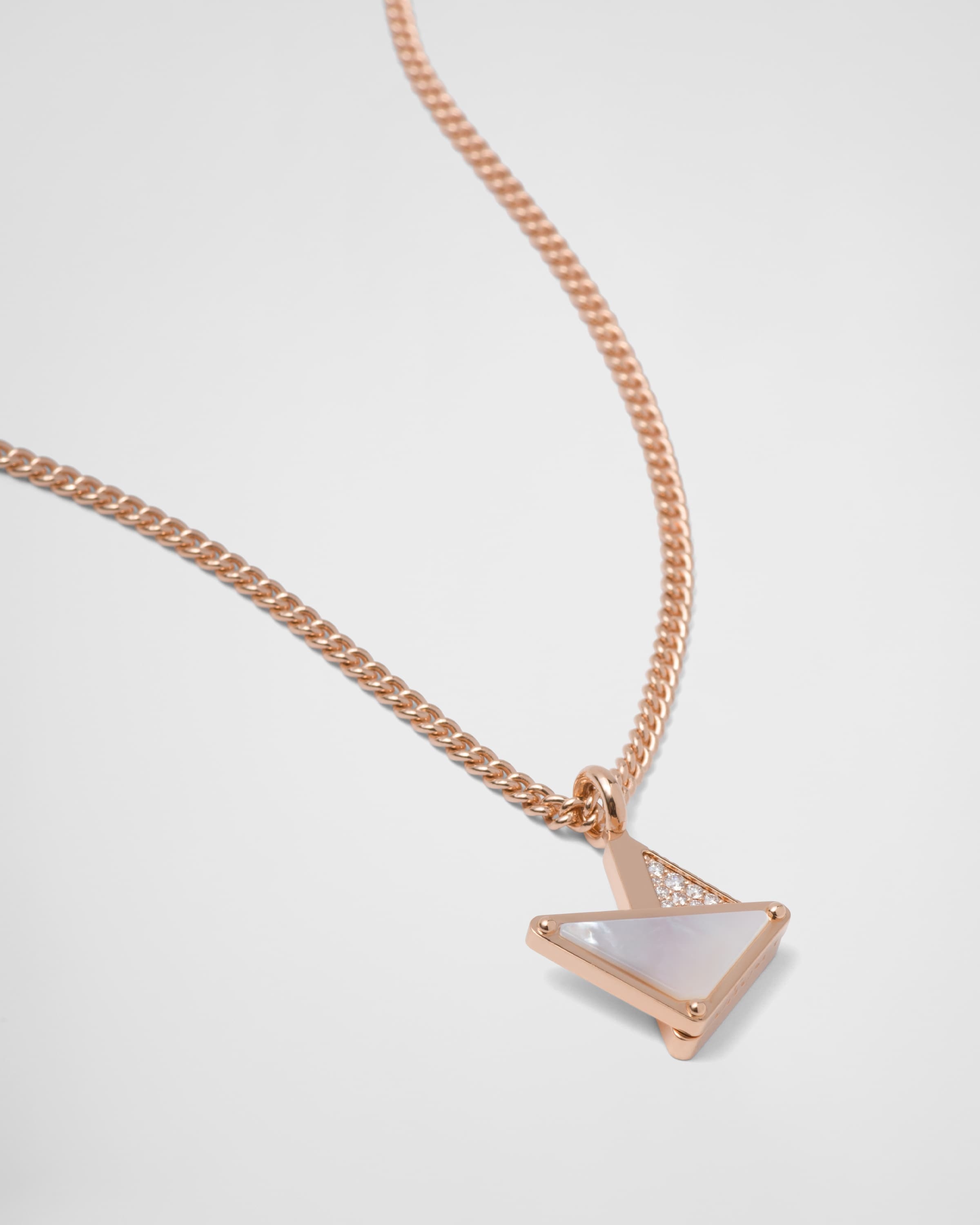 Eternal Gold pendant necklace in pink gold with diamonds and mother-of-pearl - 5