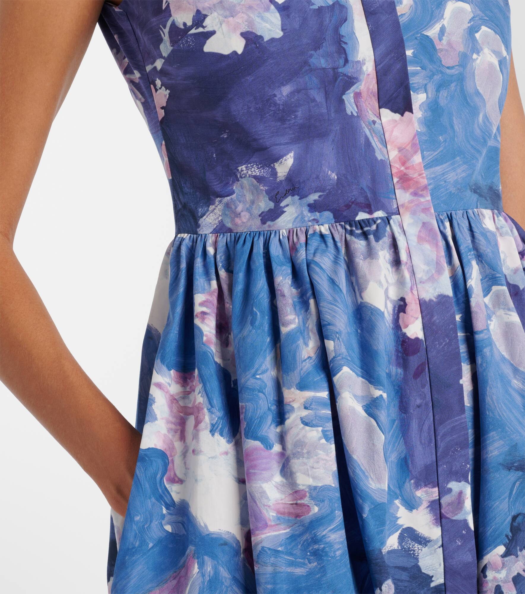 Flared floral midi dress - 5