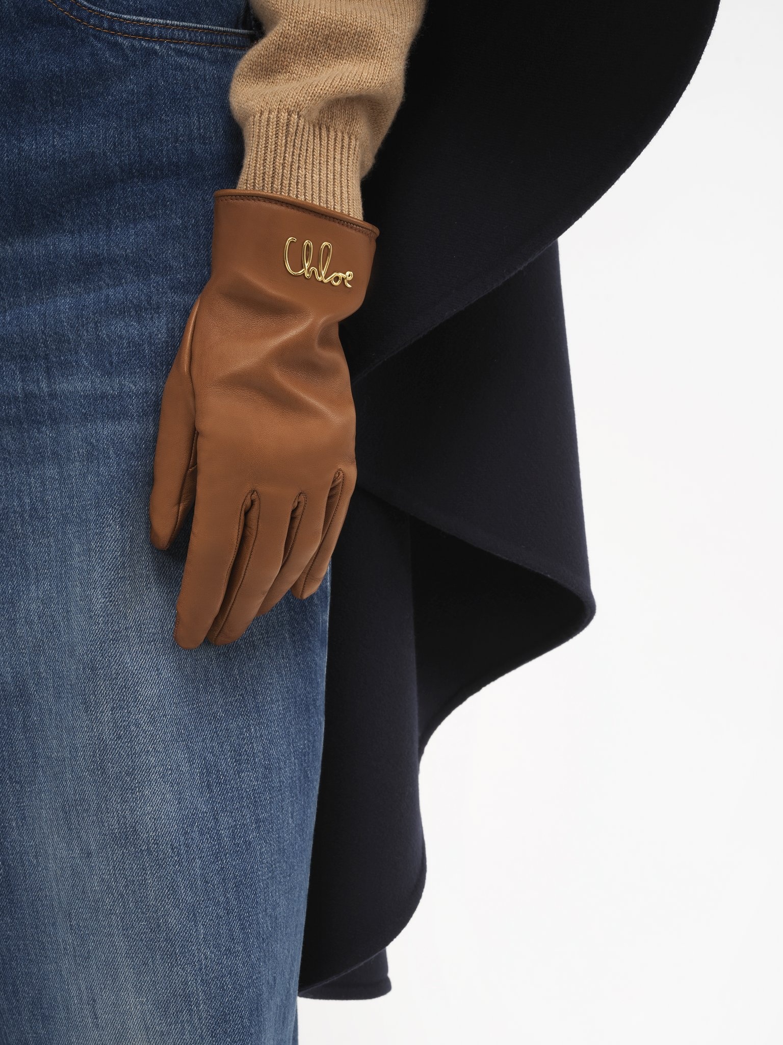 手袋 Chloe GLOVE (CHC24SG017SKG 90Z) a3f32c9bf8cb387a88a7a65aaab812