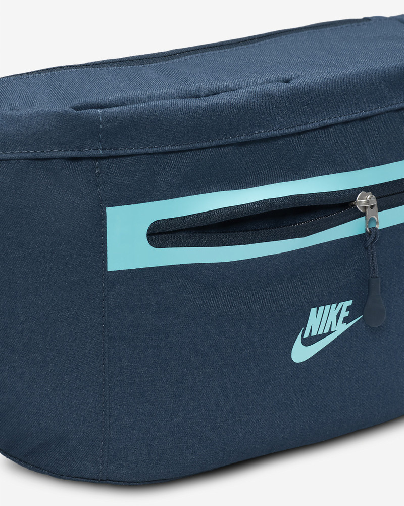 Nike Elemental Premium Fanny Pack (8L) 6
