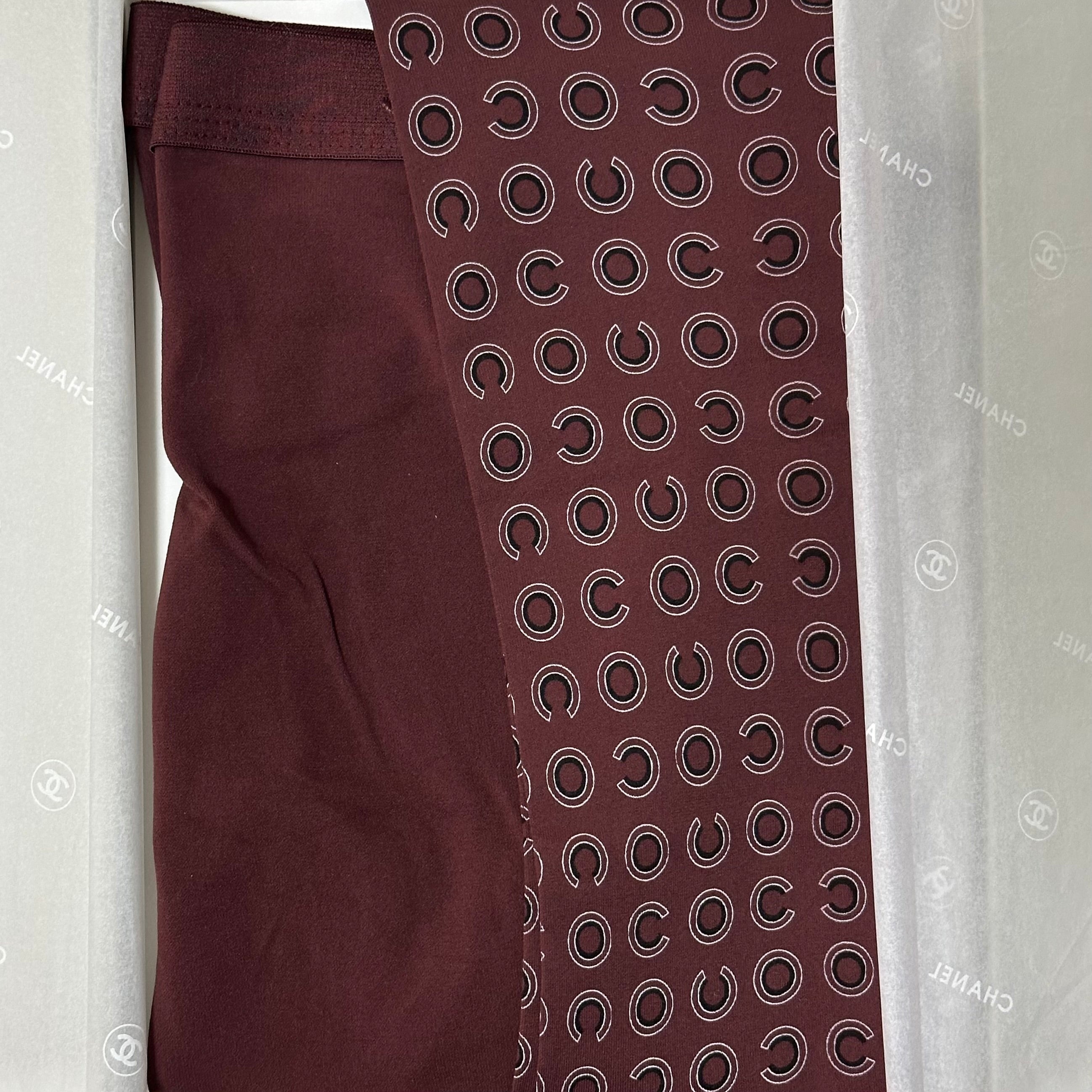 CHANEL Fall Winter 2001 CC Logo Tights - 3