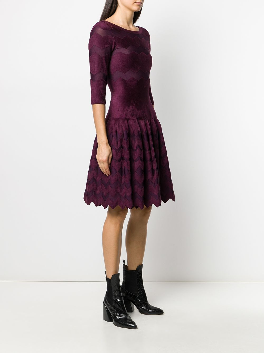 chevron-patterned midi dress - 3