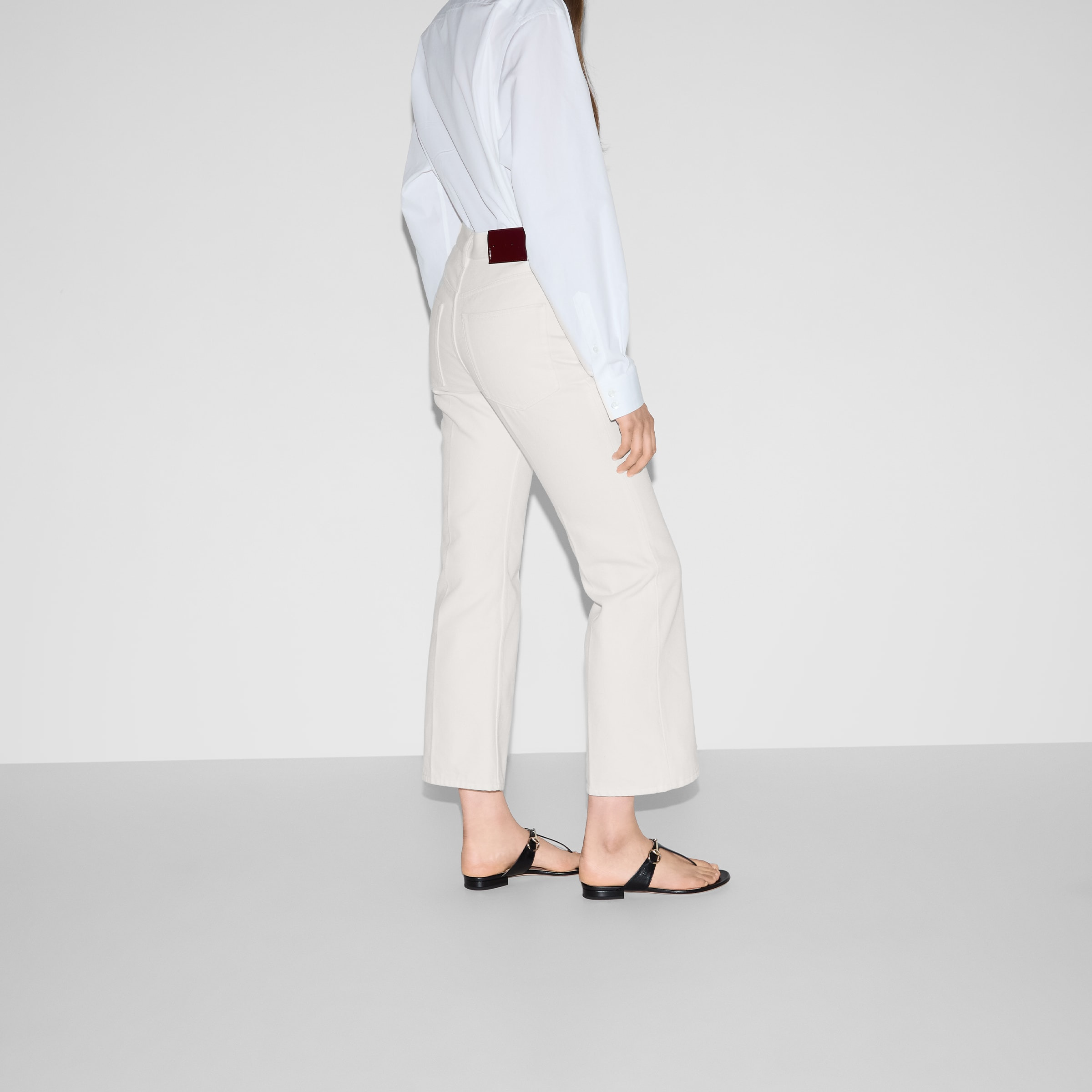 Cropped flared denim pants - 4