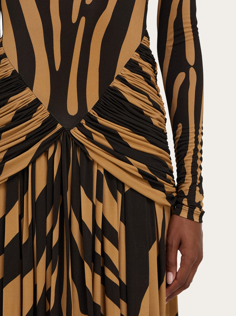 Jersey dress with ruched detail 6