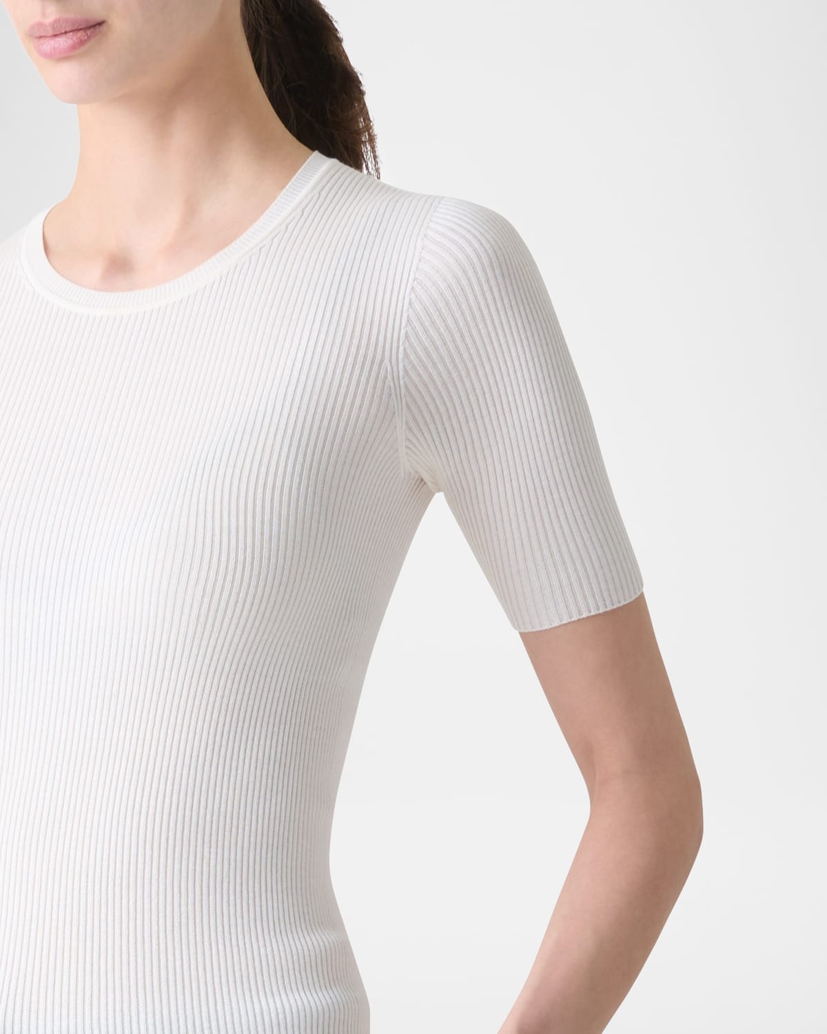 Ribbed Seamless Crewneck Sweater - 5