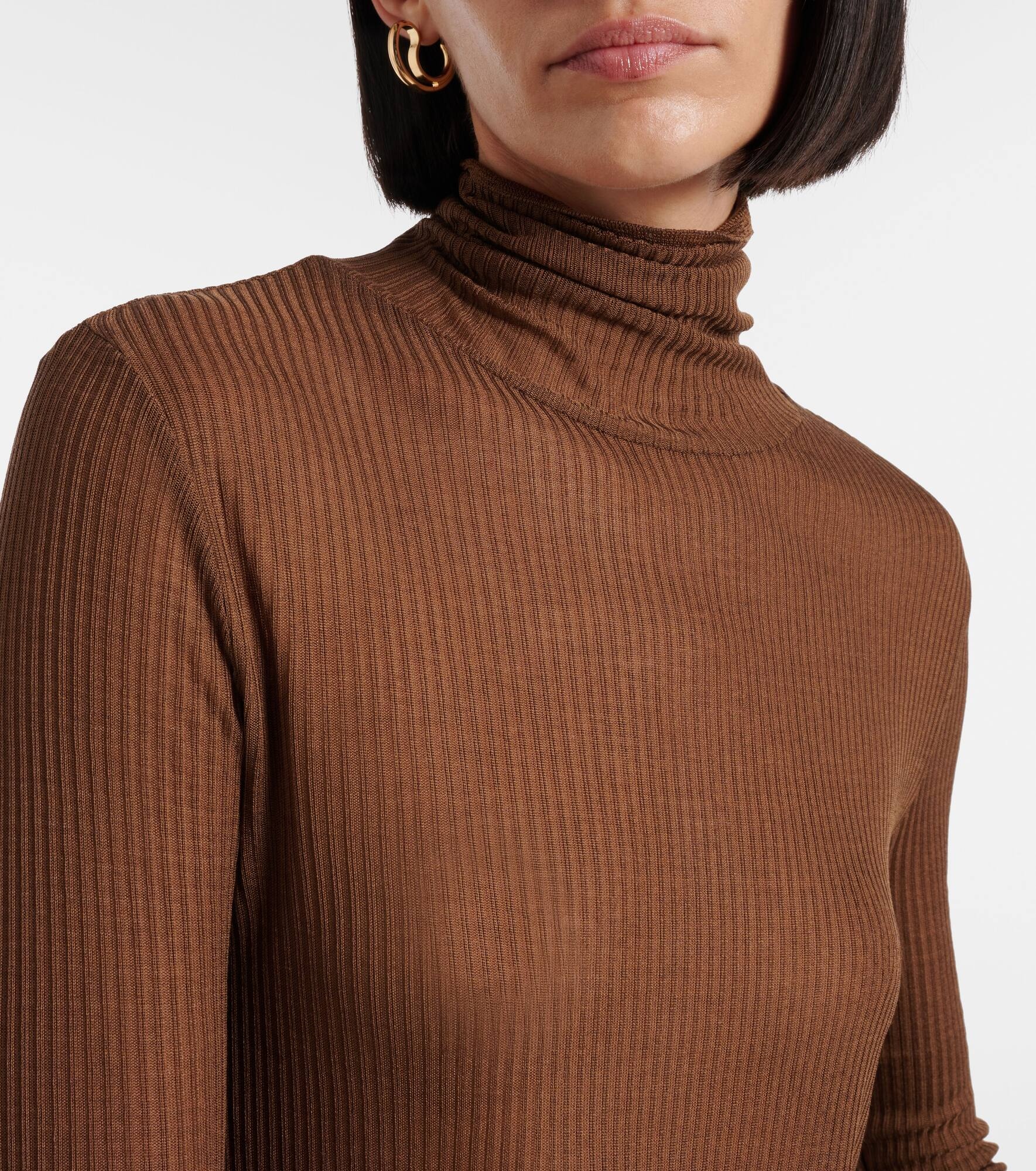 Ribbed-knit turtleneck top - 4