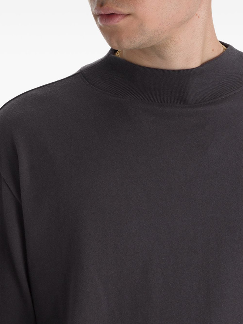The North Face long-sleeve T-shirt outlook