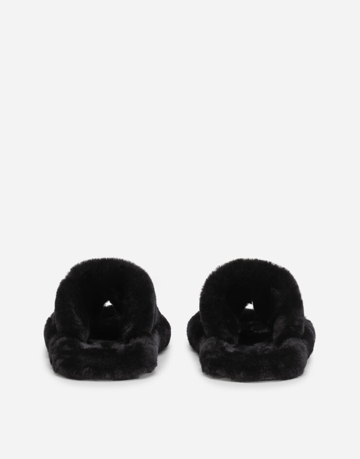 Faux fur sliders - 3