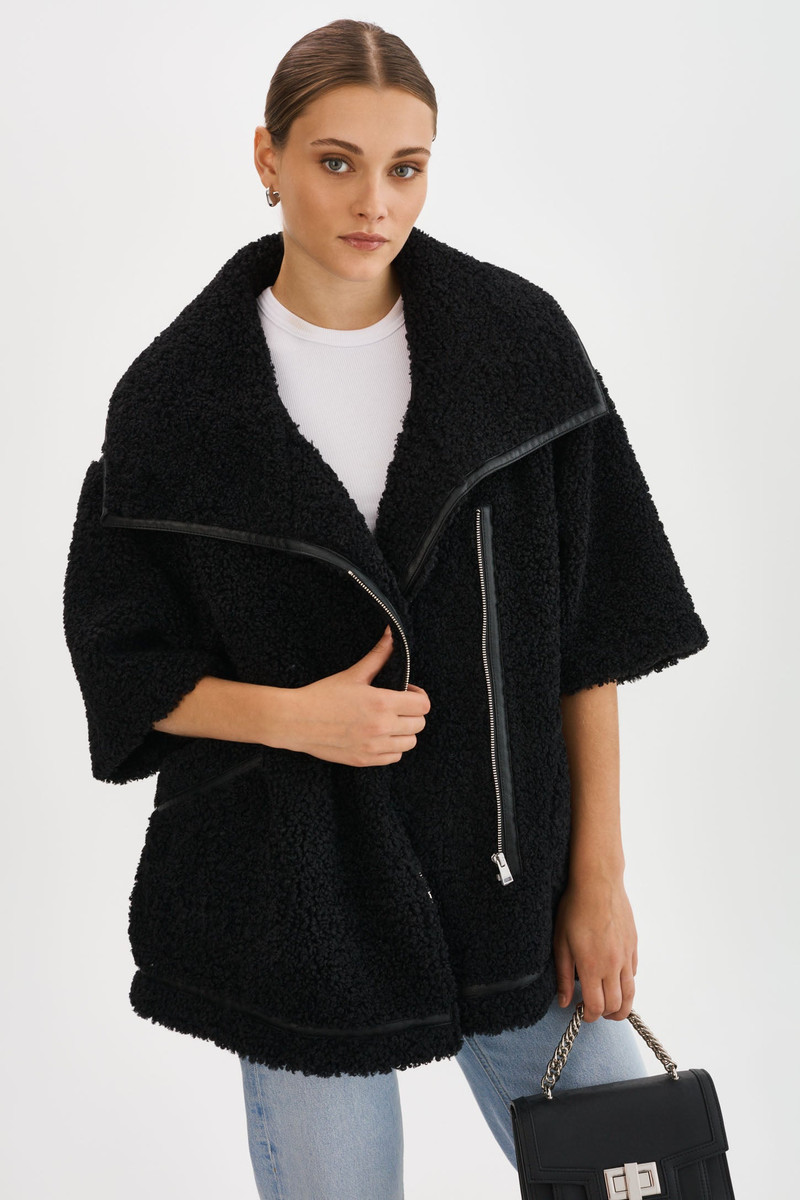OHANNA | Sherpa Coat 1