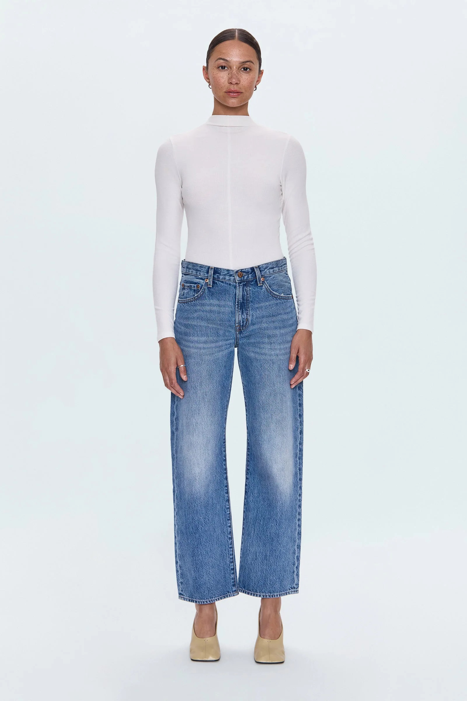 LEXI MID RISE BOWED STRAIGHT JEAN - METROPOLIS - 1