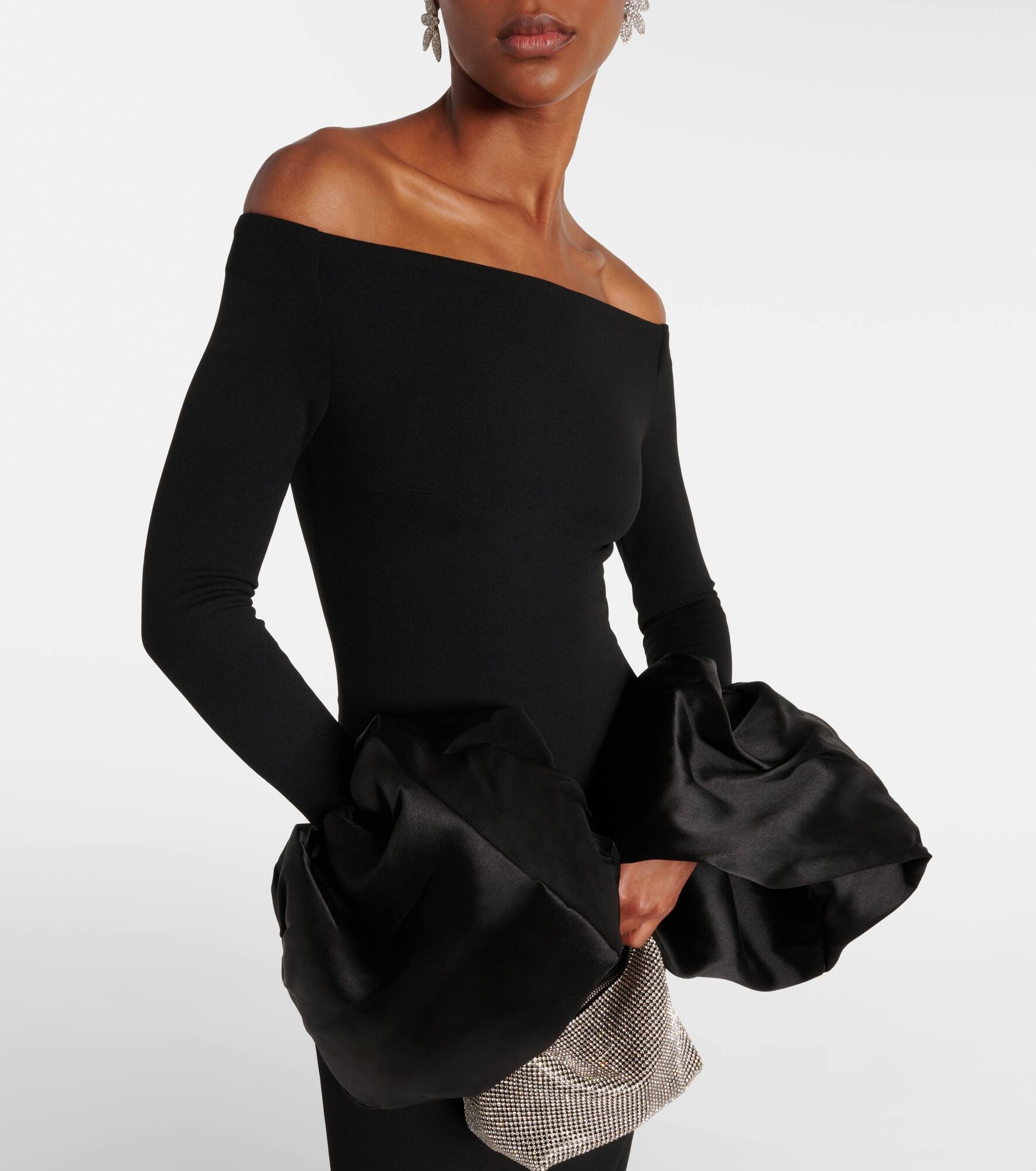 Talia off-shoulder crêpe gown - 6