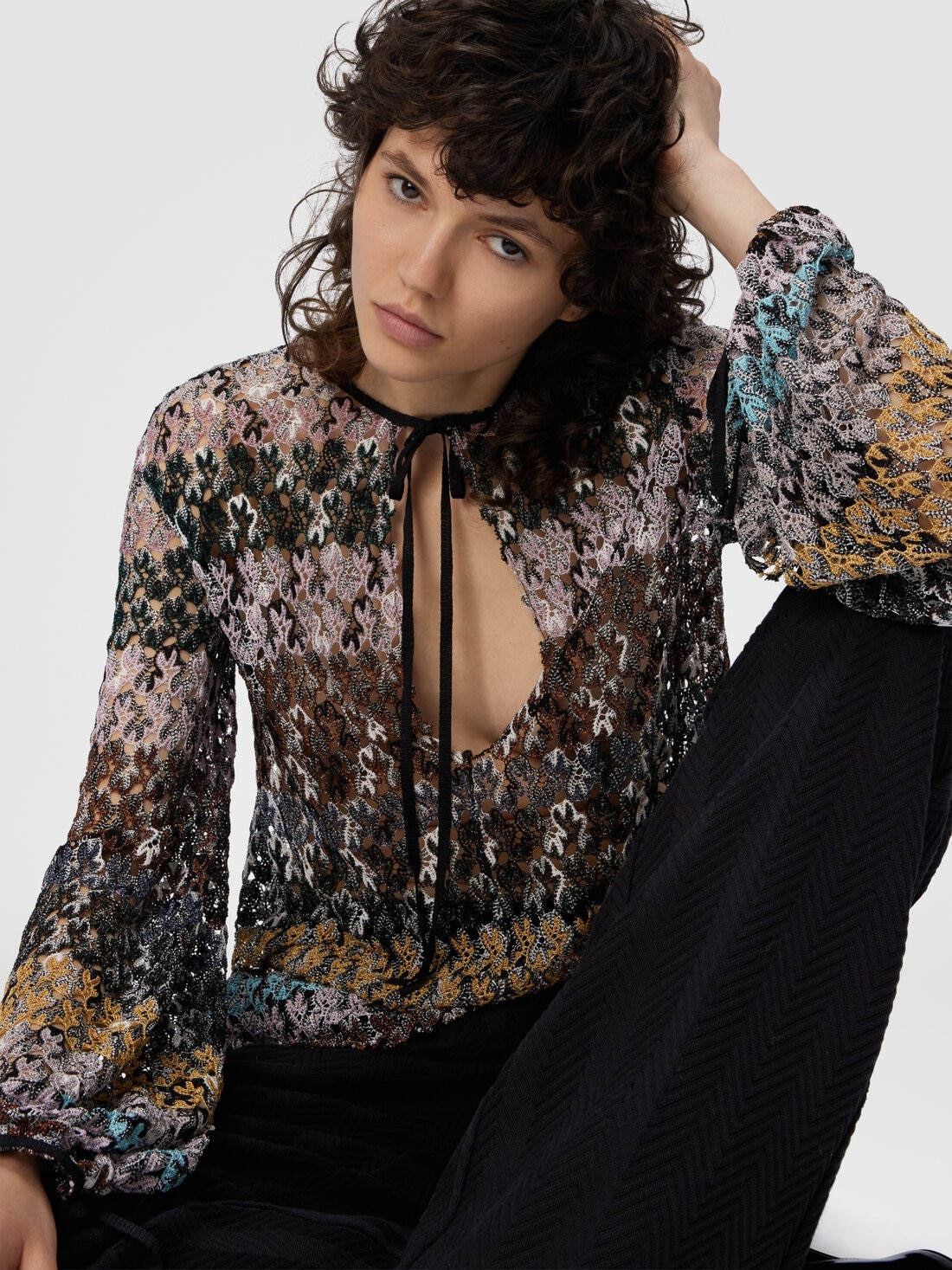 Crew Neck Blouse in Embroidered Lace - 4
