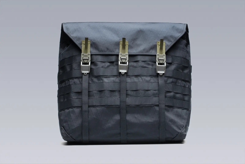ACRONYM 3A-5TS Tec Sys Messenger Einsatztasche Black outlook