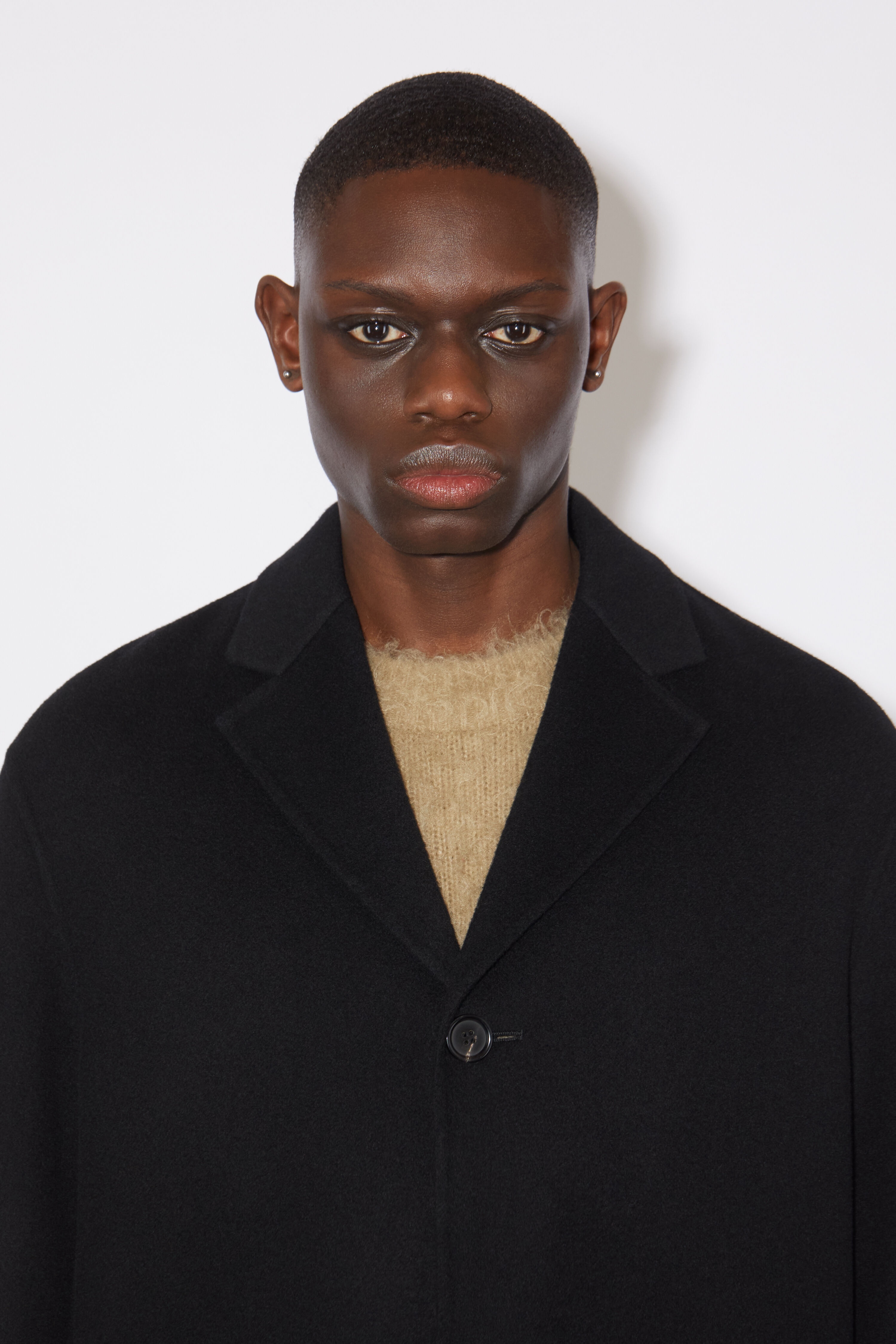 Single-breasted coat - Black - 7