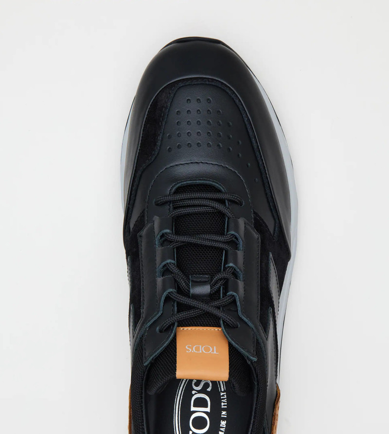 SNEAKERS IN LEATHER - BLACK 4