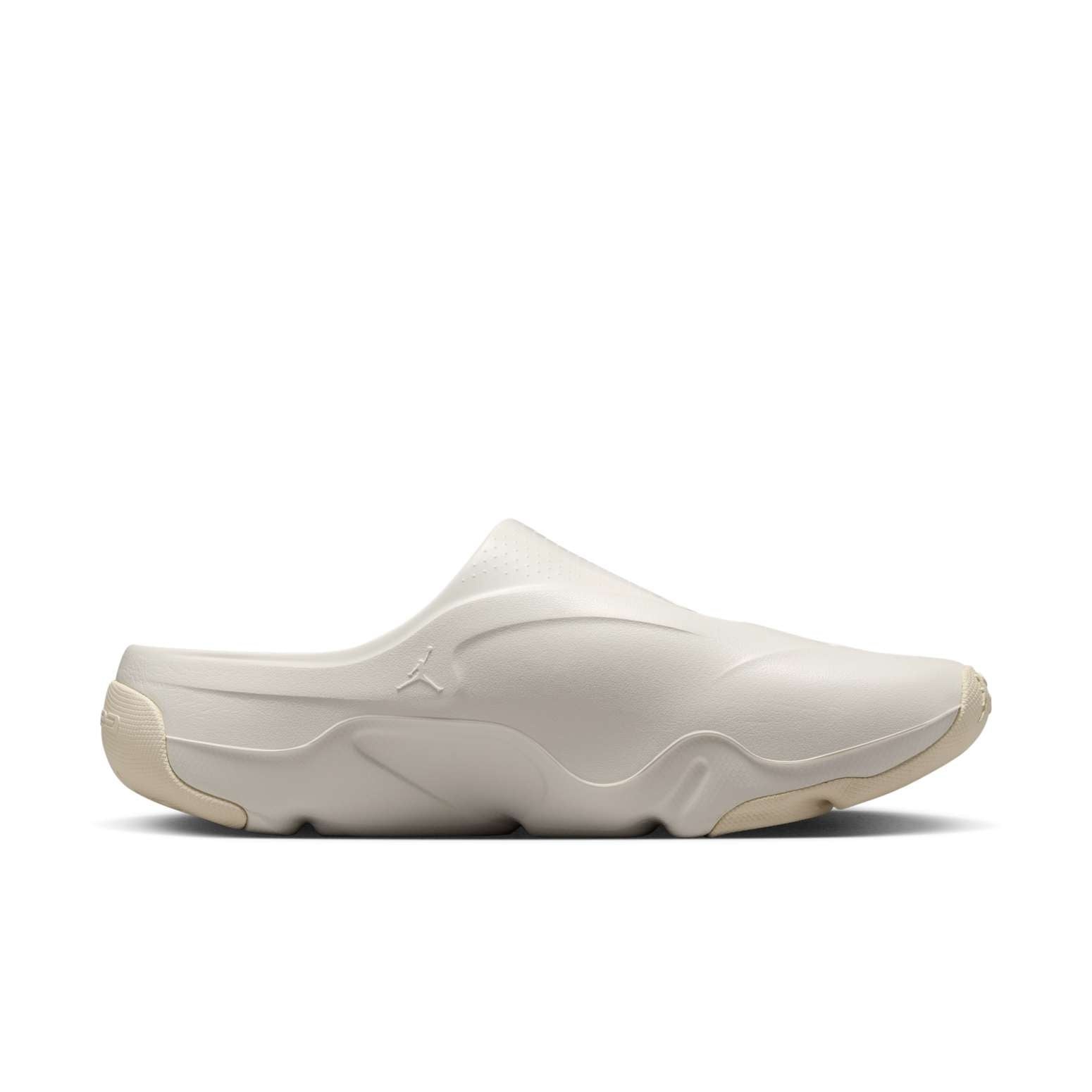 Air Jordan Roam Slides 'Sail Coconut Milk' FQ0227-100 - 2