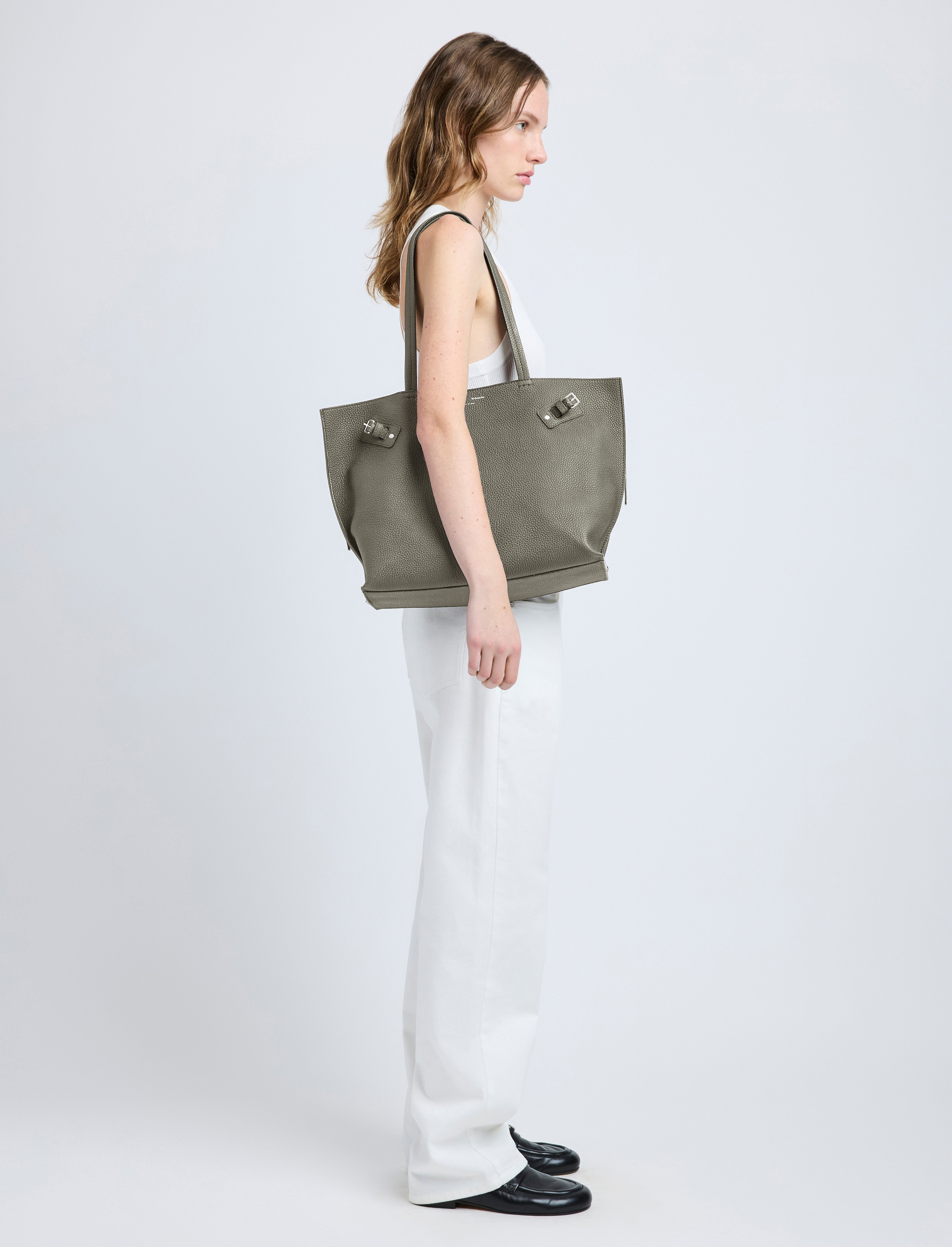 Days Tote in Pebbled Calf - 2