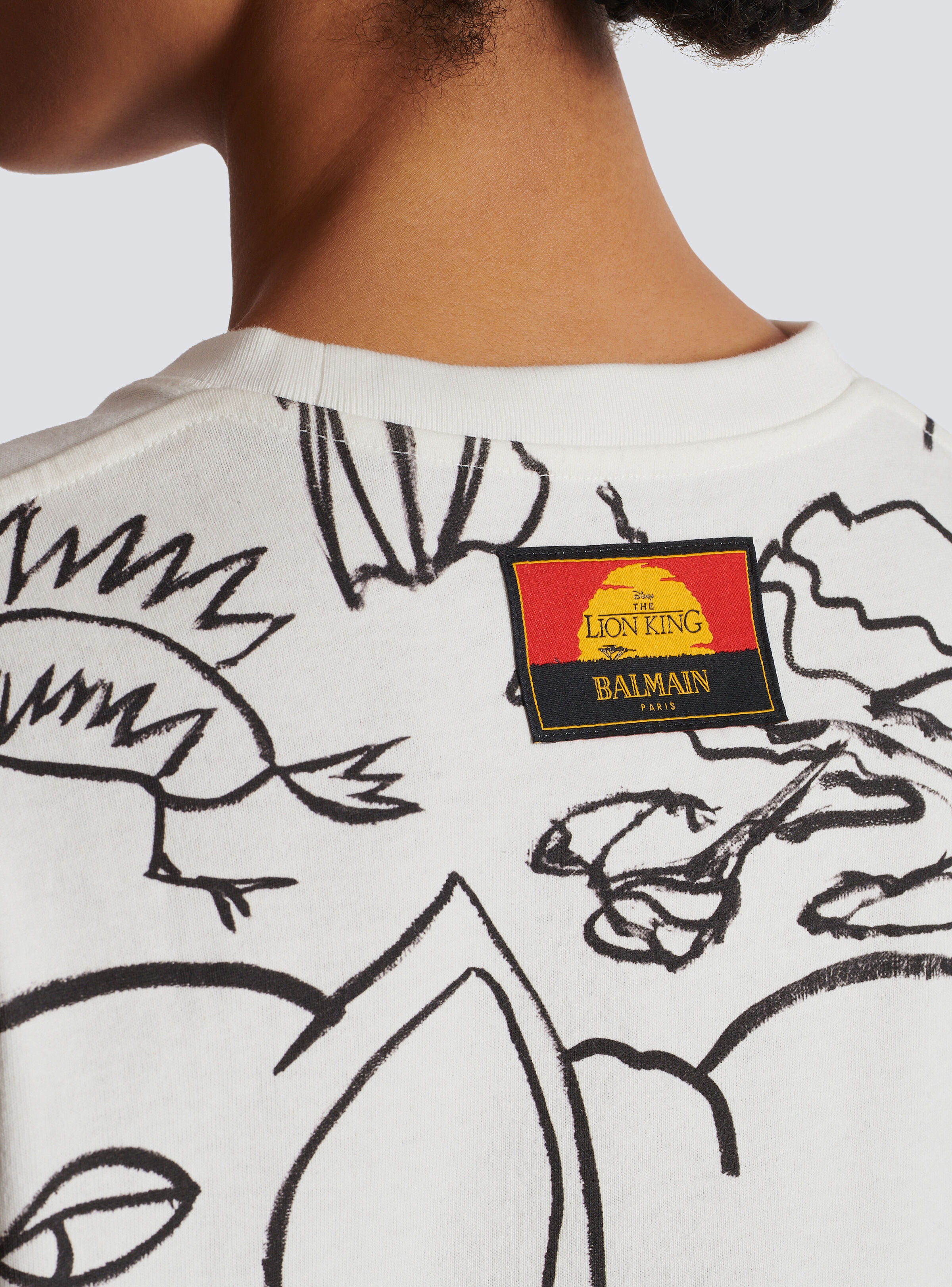 Disney x Balmain: The Lion King - Relaxed T-shirt with Enfant Précoce print - 8