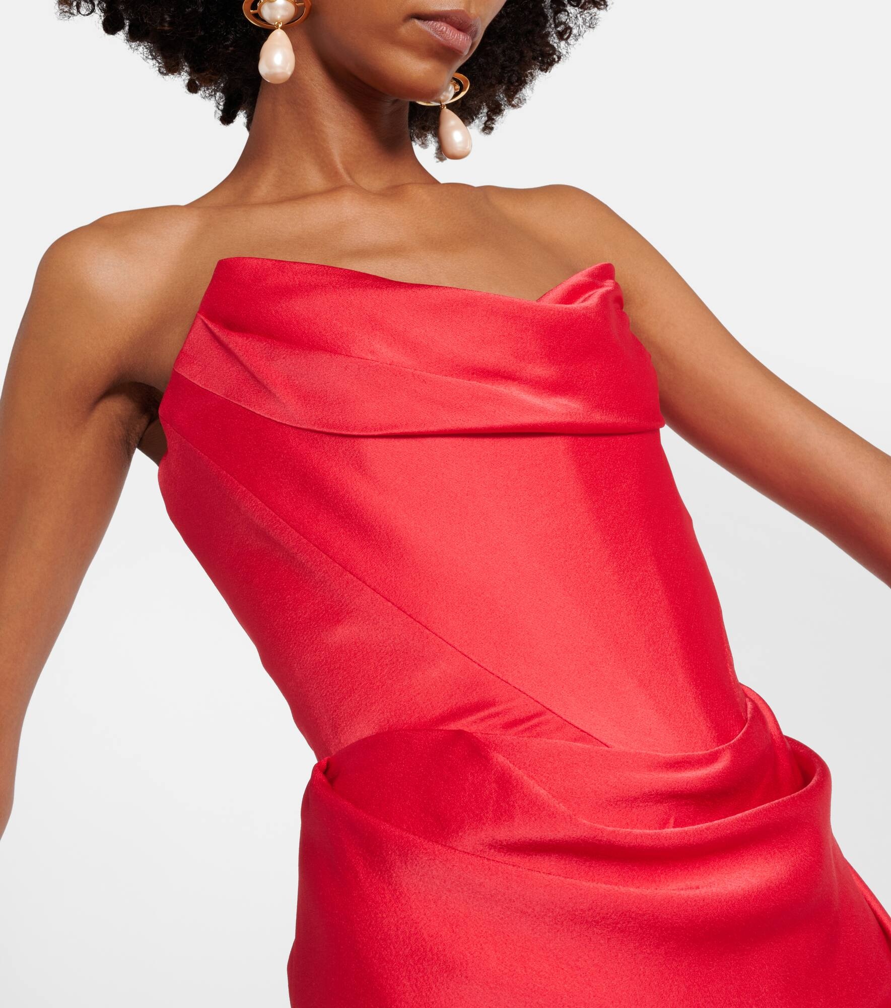 Off-shoulder satin gown - 5