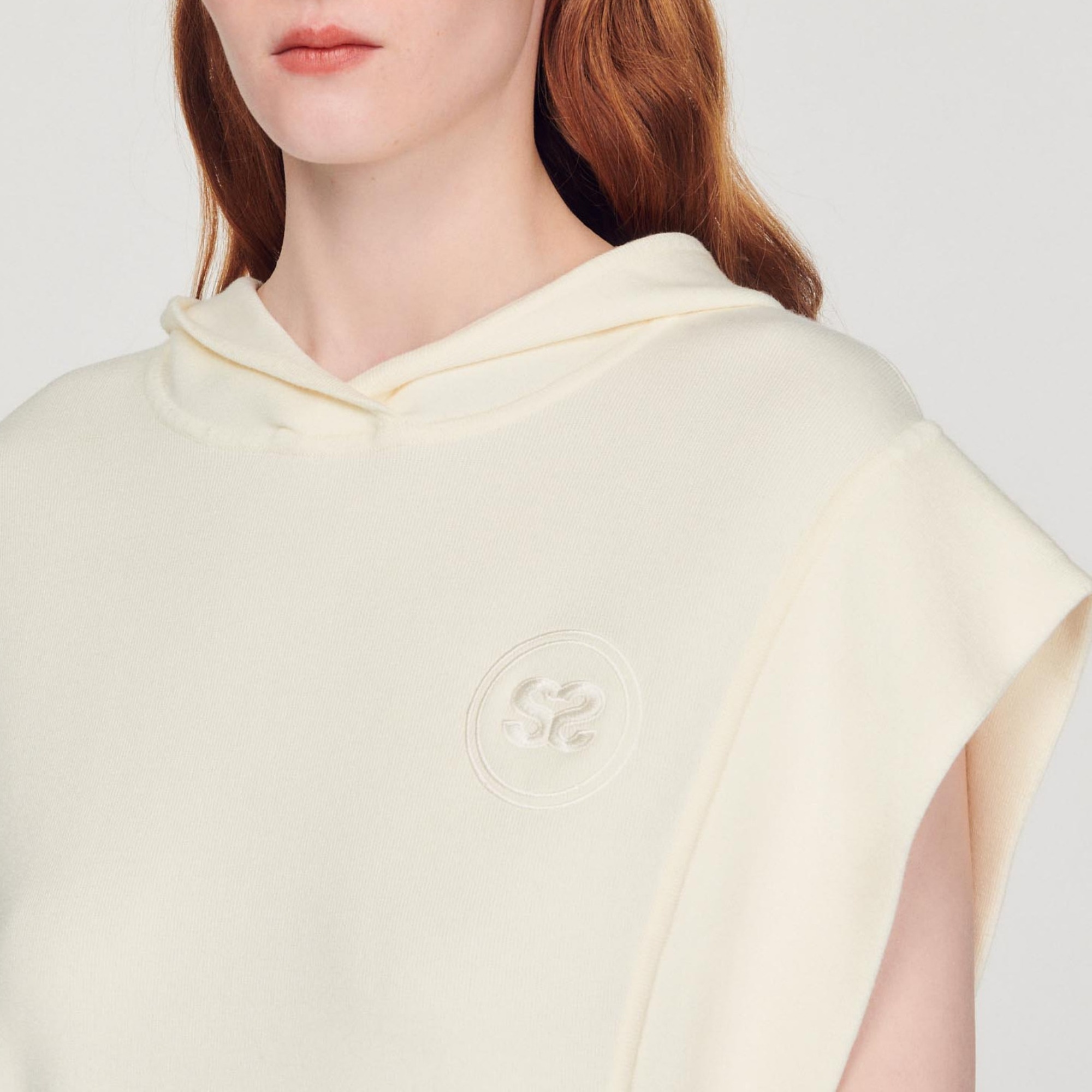 Sleeveless sweatshirt - 4