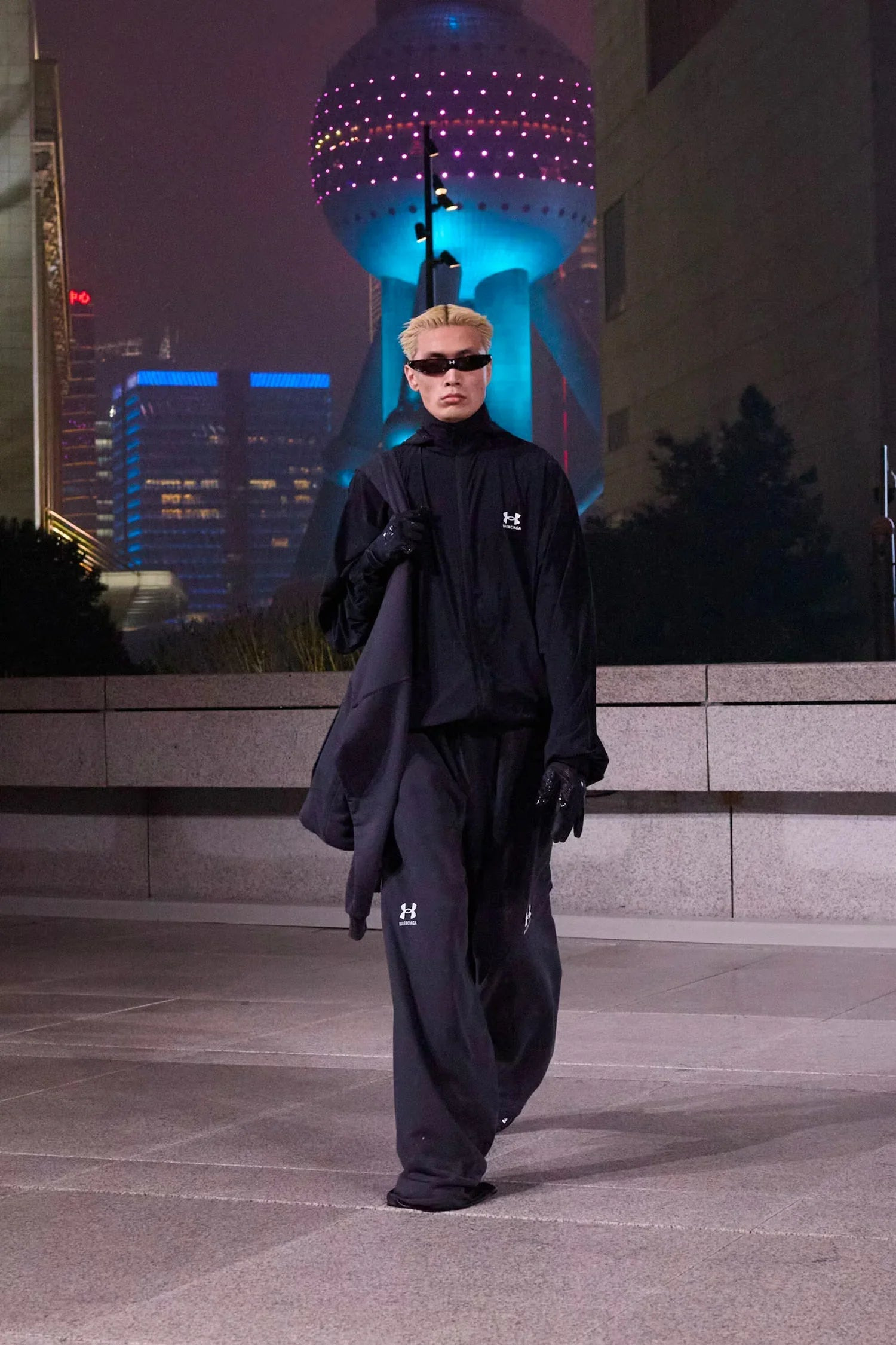 Under-Armour-Collaboration-Winbreaker - 4