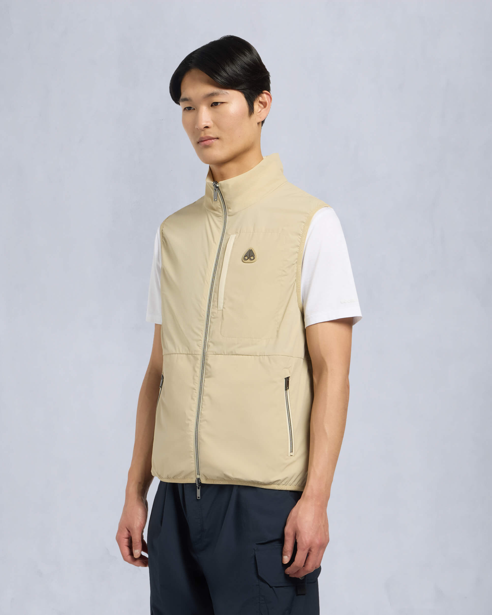 DOMINION PACKABLE VEST - 3