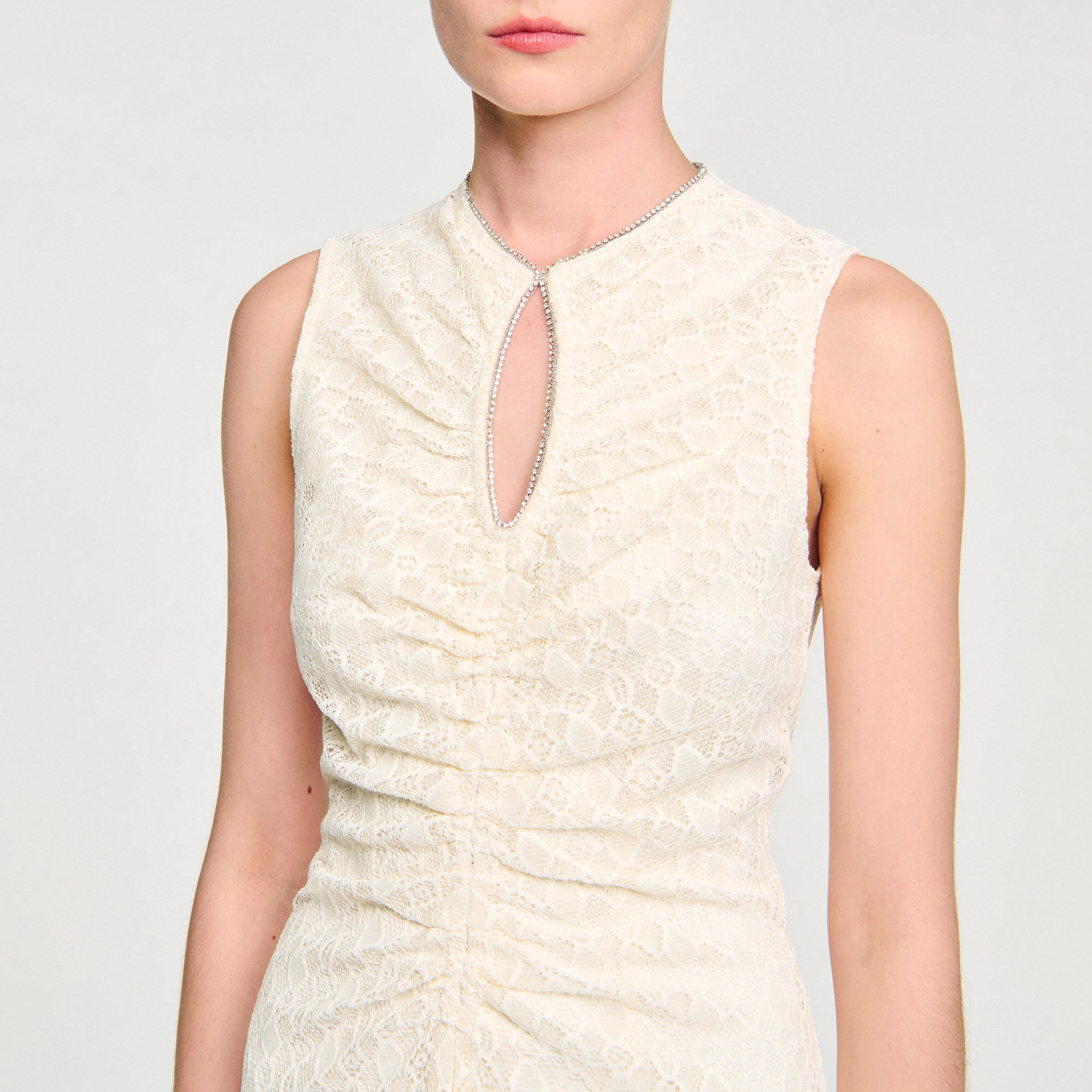 LACE KEYHOLE MAXI DRESS - 3