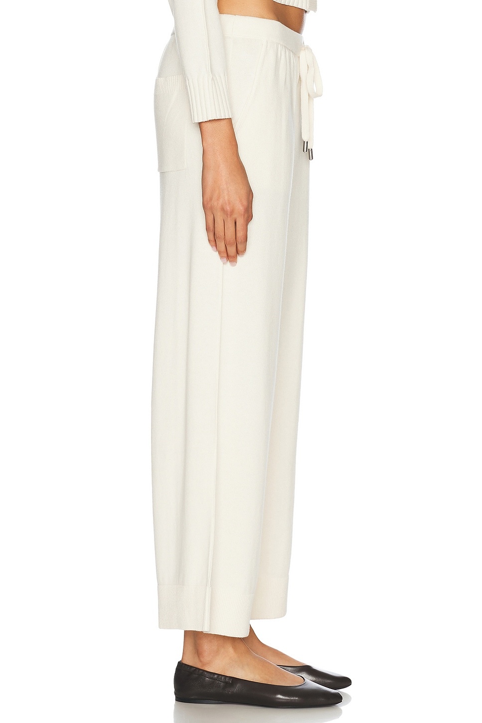 Celine Pant - 3