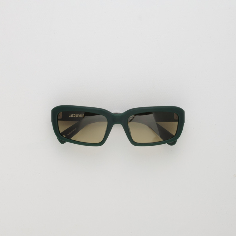 Marino Angular D-Frame in Matt Green 1