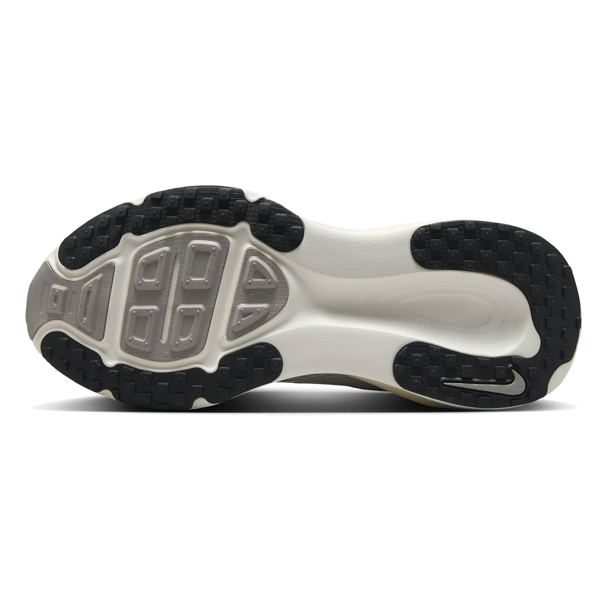 Nike Vomero 18 - 4