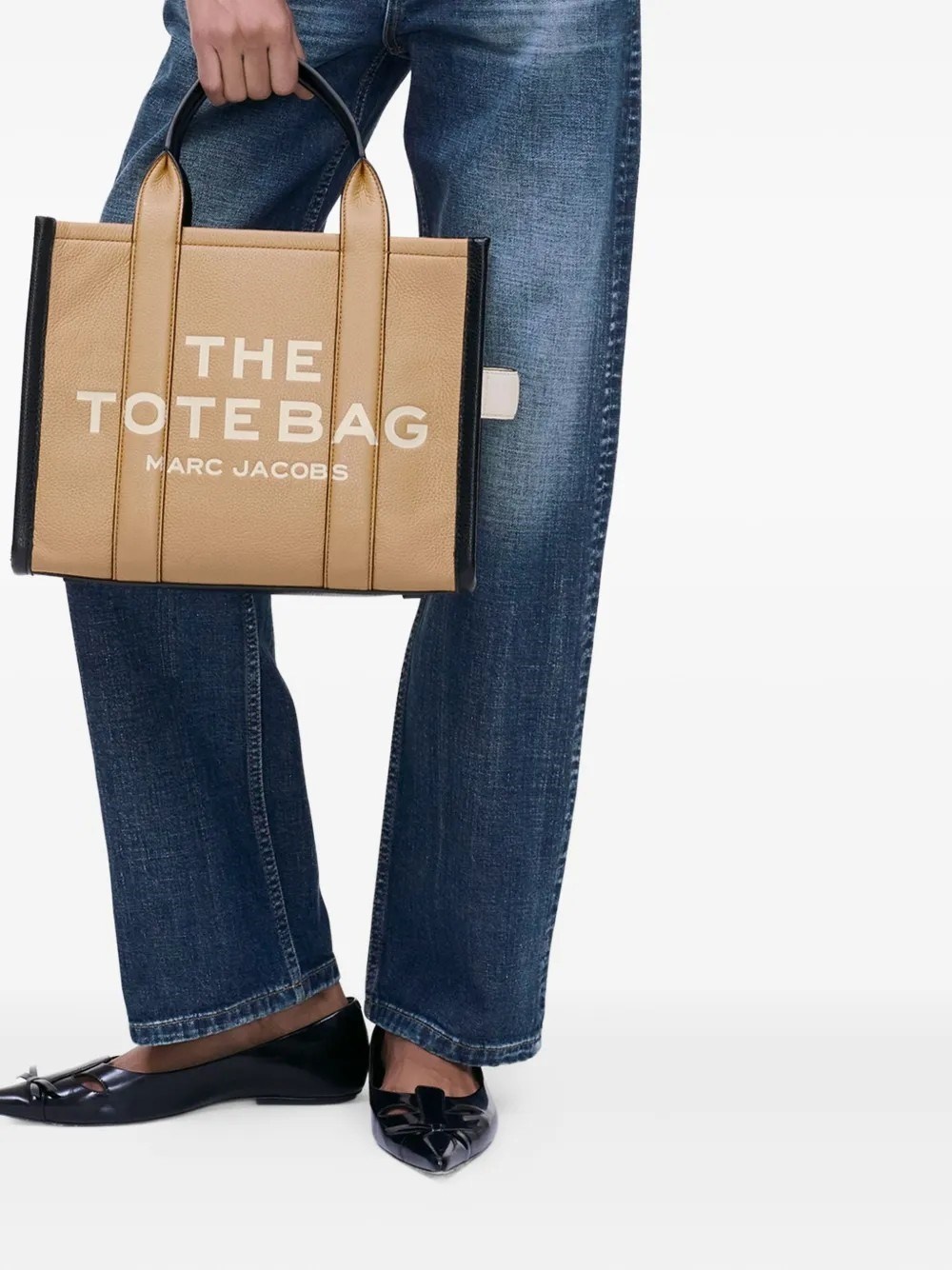 THE MEDIUM LEATHER TOTE - 2