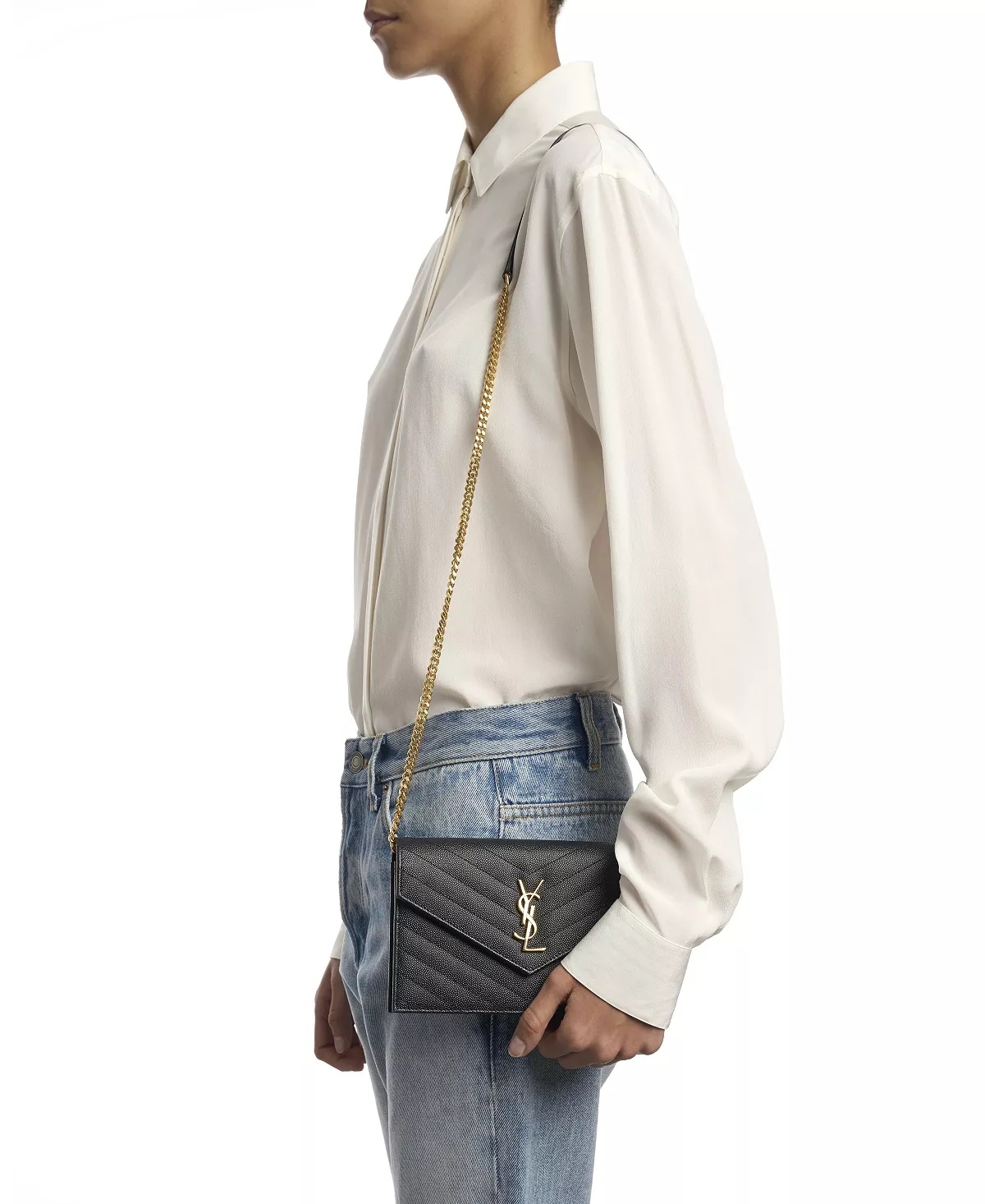 Cassandre Envelope Chain Wallet in Grain Leather - 3