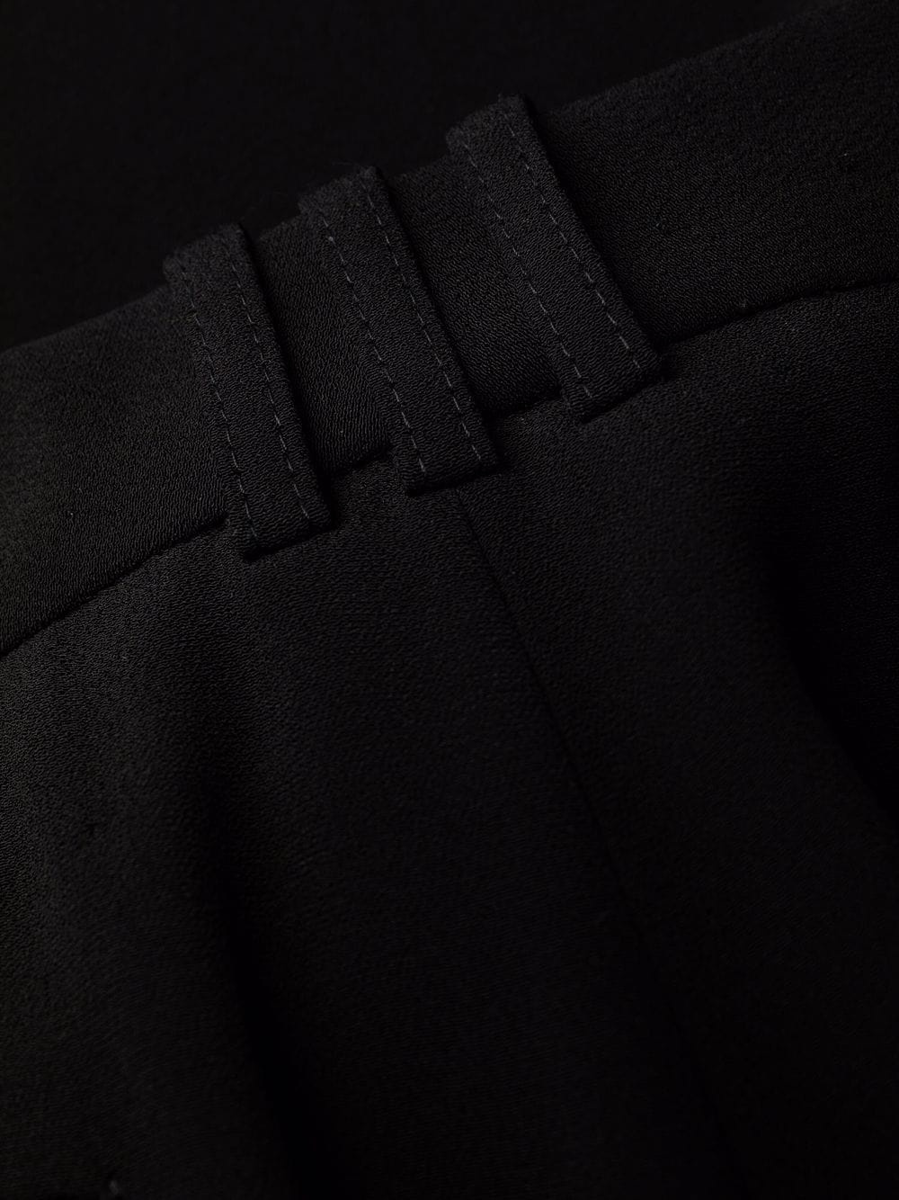 cropped straight-leg crepe harem trousers - 8