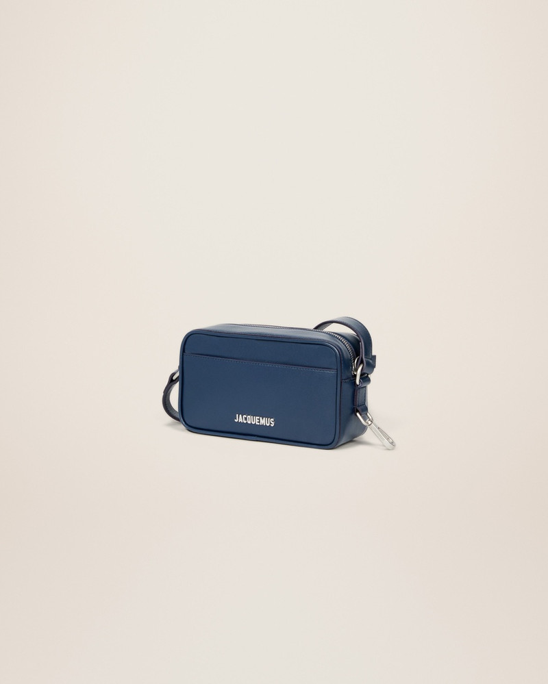 JACQUEMUS Le Baneto outlook