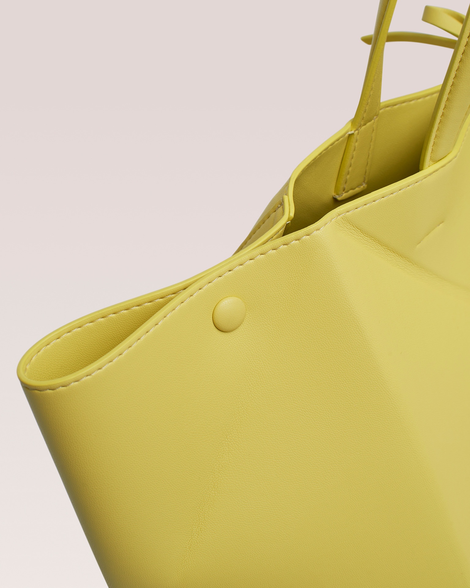 THE ORIGAMI TOTE - Alt-nappa tote - Yellow - 4