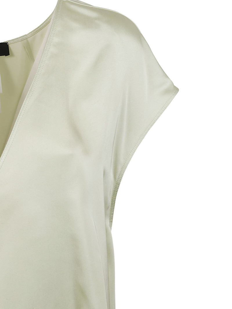 V-neck sshort-sleeve blouse 3