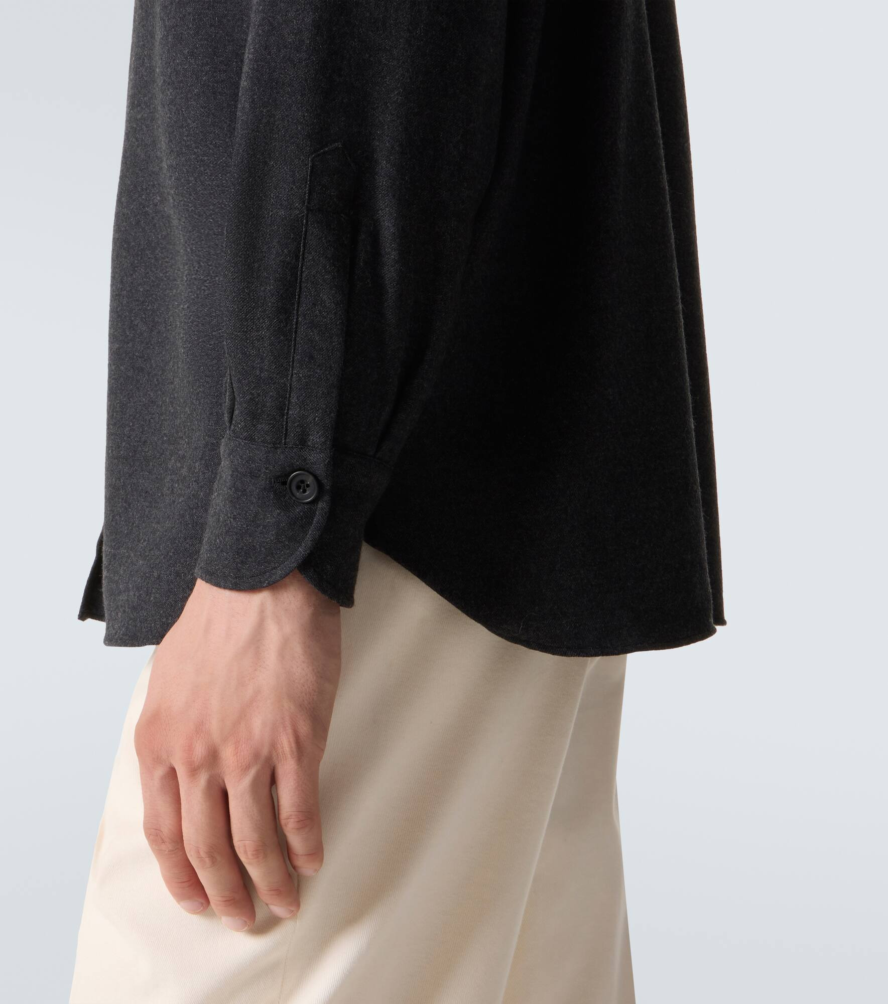 Virgin wool shirt - 6