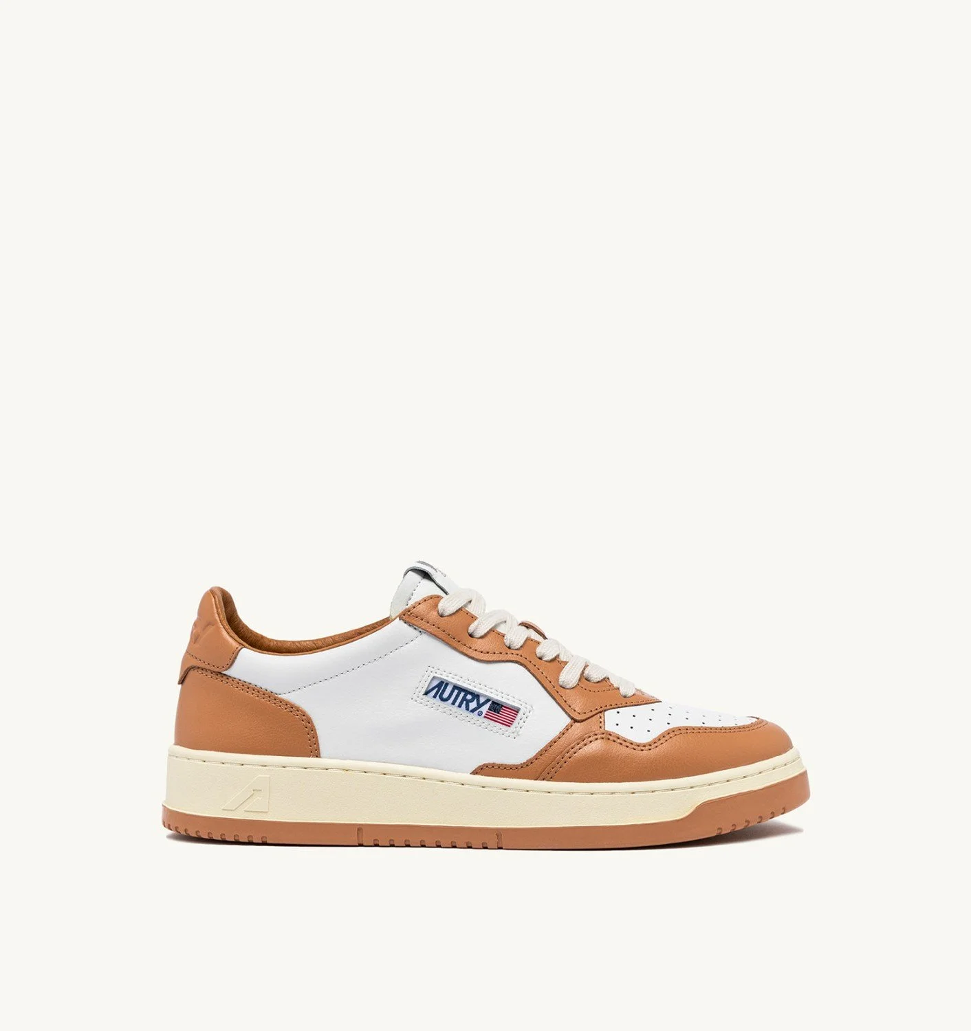 MEDALIST LOW BICOLOR SNEAKERS IN WHITE AND SAND STORM LEATHER - 1