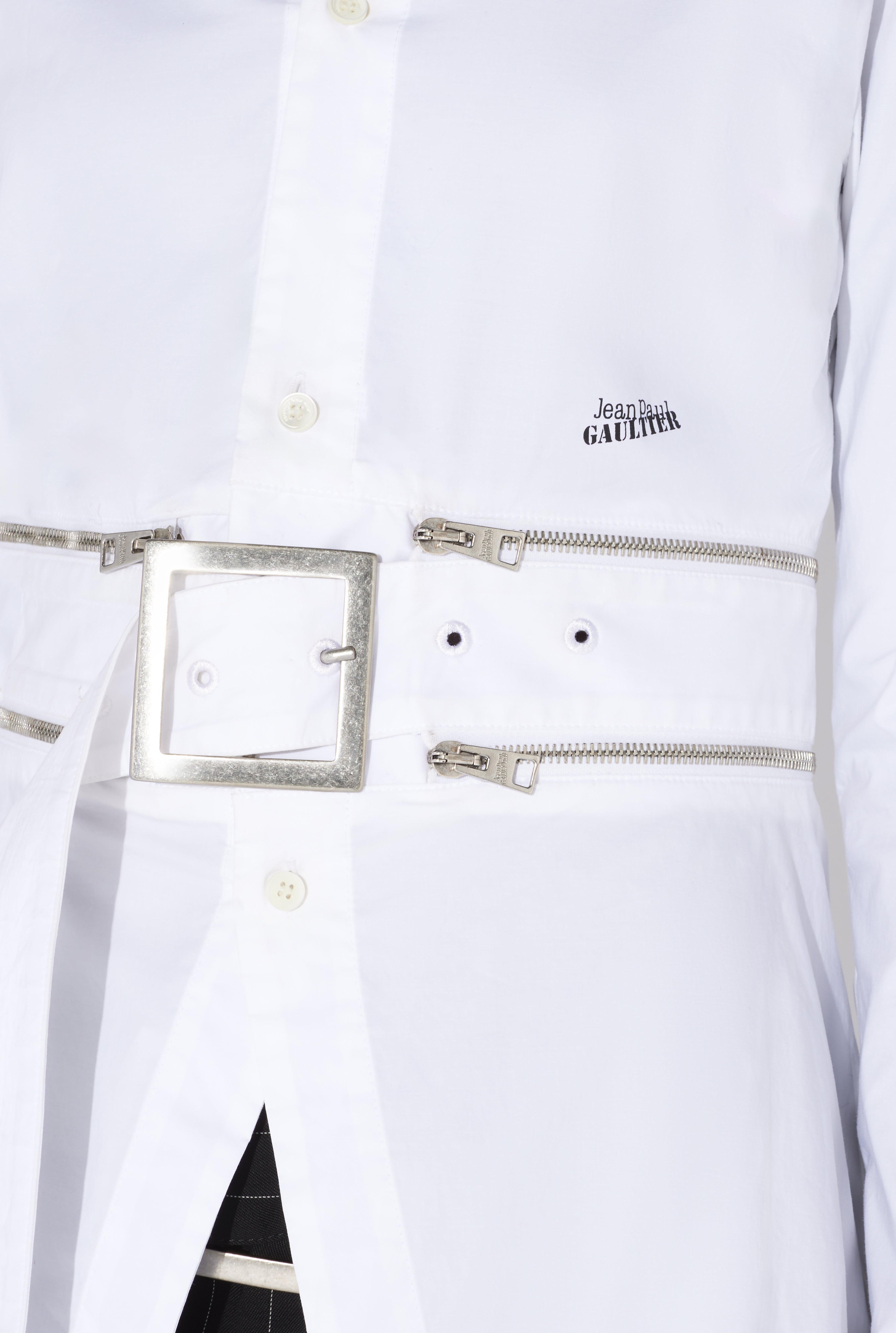 THE BELTED SHIRT - 4