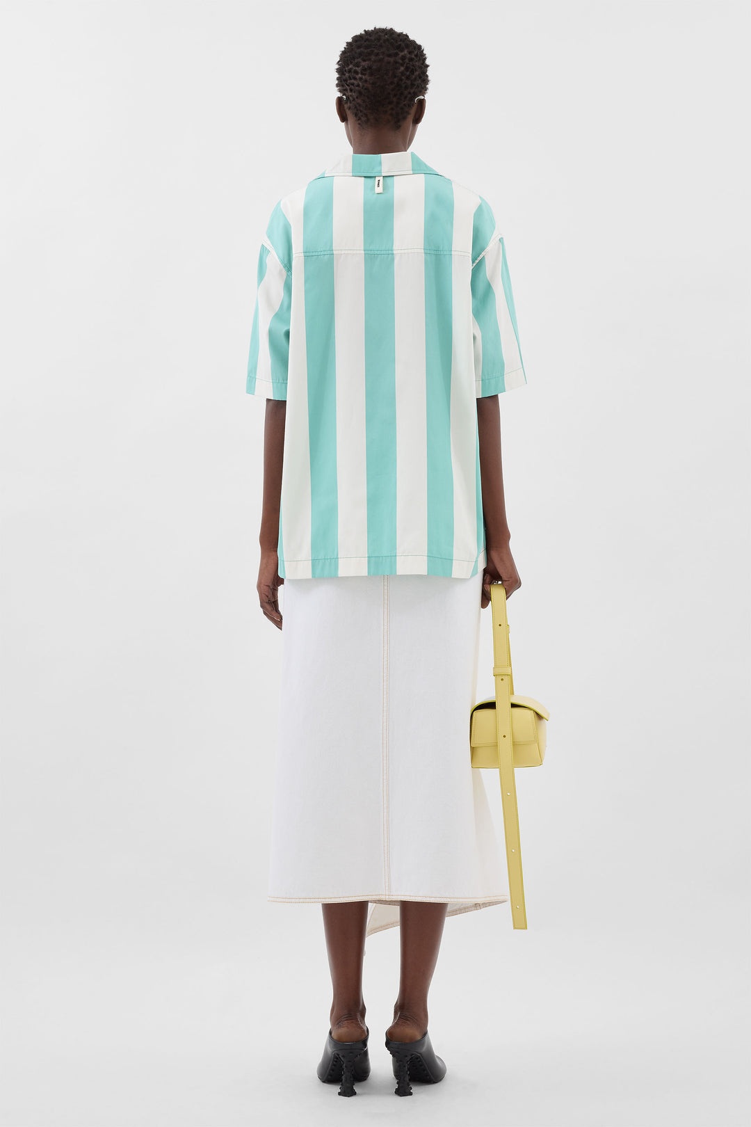 SHORTSLEEVE SHIRT / off white & green stripes - 5