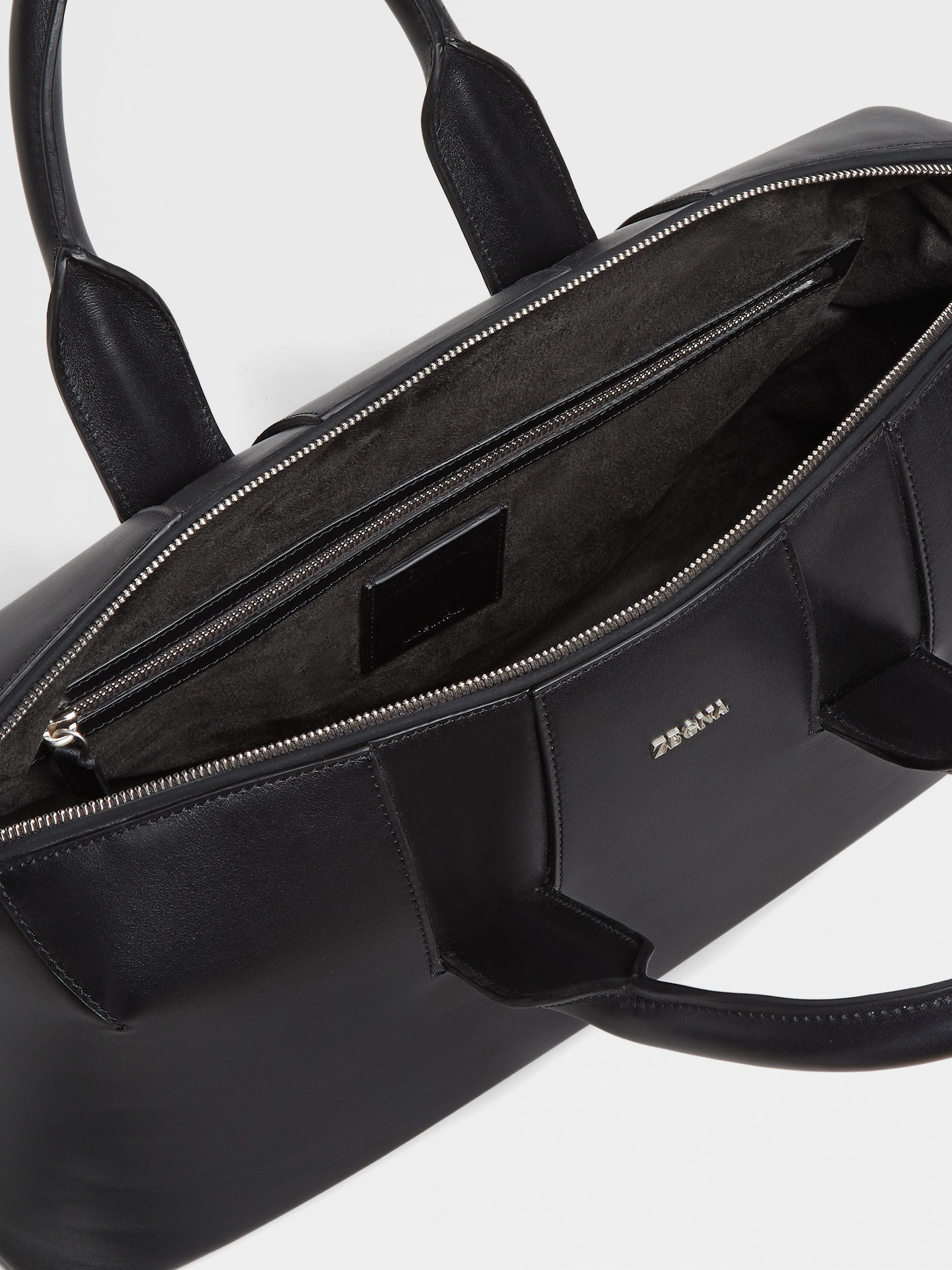 BLACK LEATHER BUSINESS BAG - 4