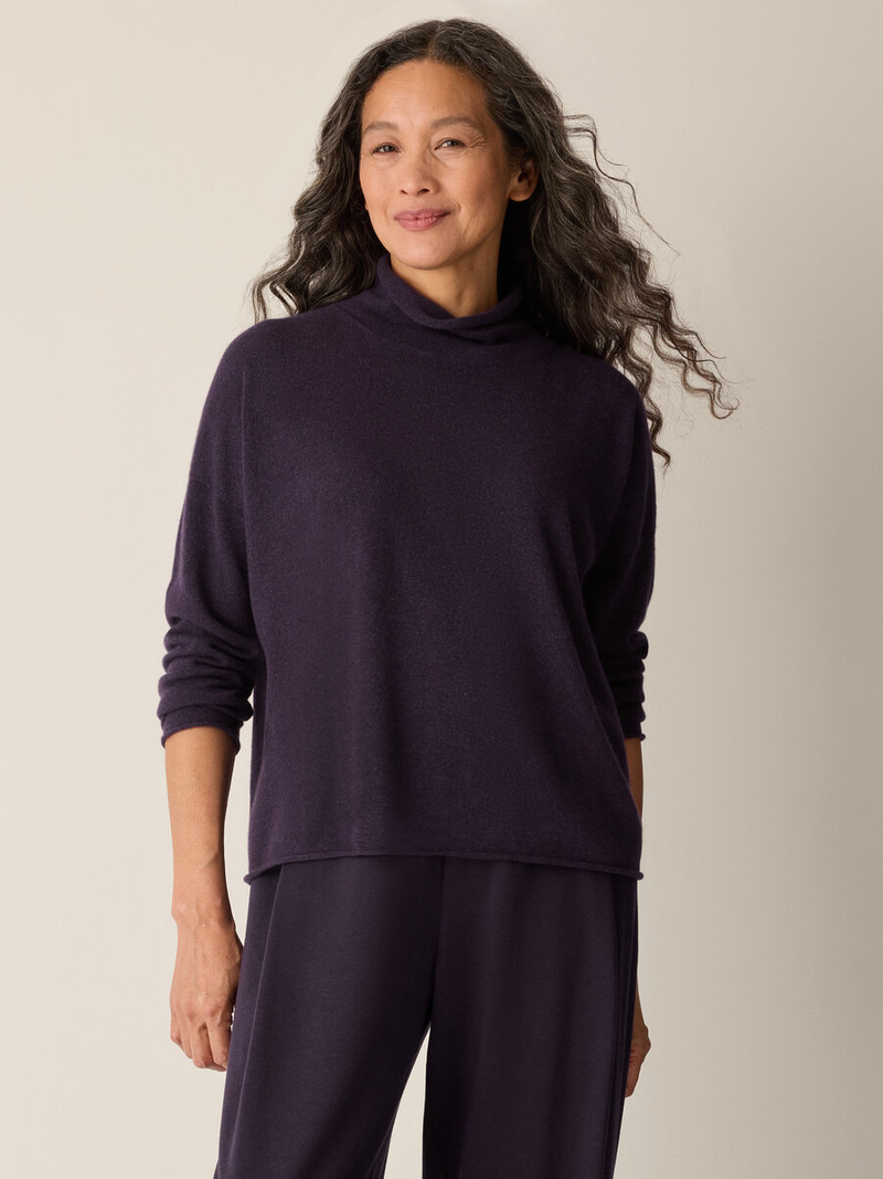 EILEEN FISHER Italian Cashmere Turtleneck Top outlook