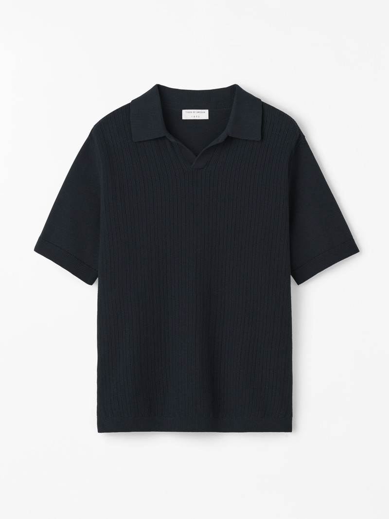 Eoin P Rib-Knit Polo 1